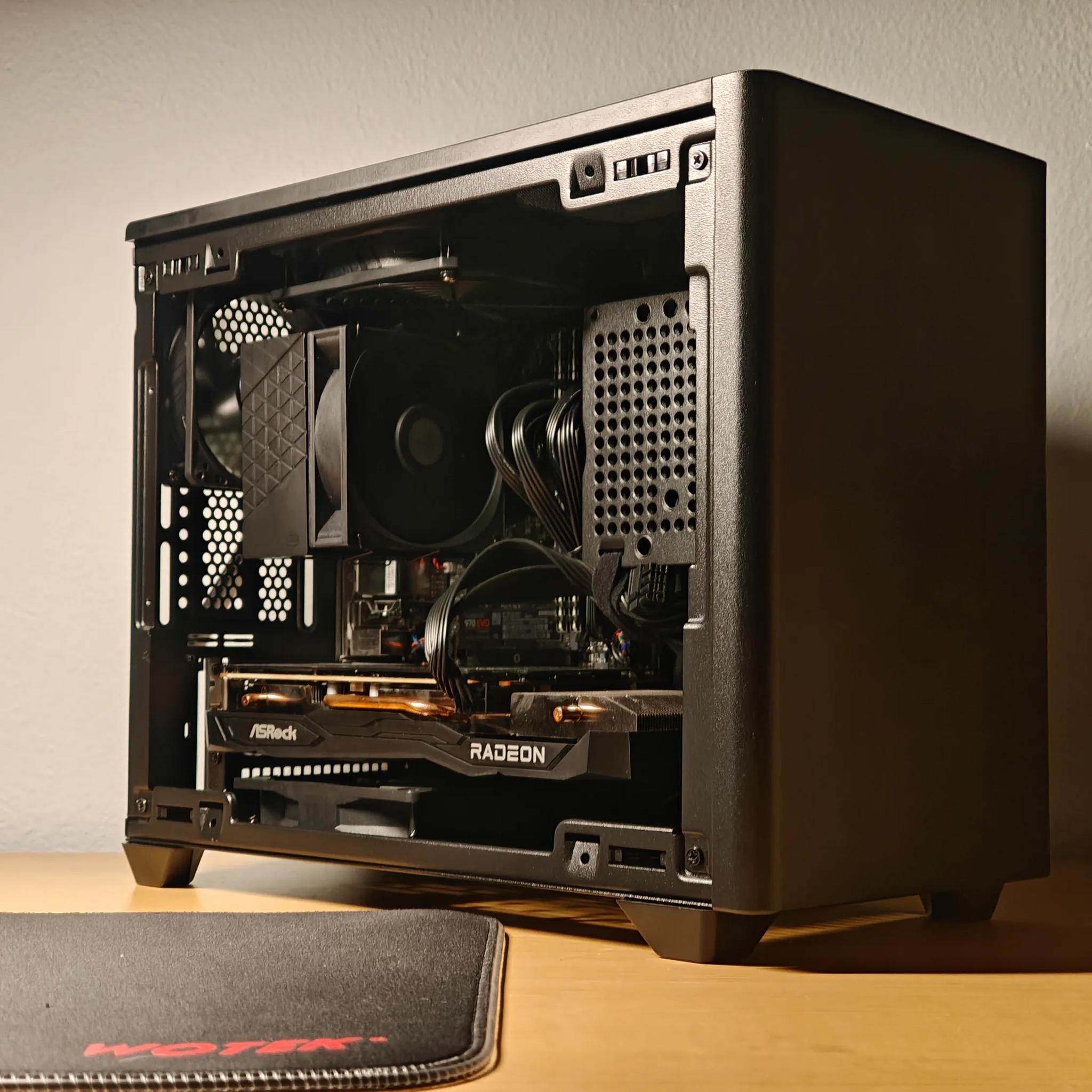 Stealthy SFF | RX 7600 | R5 5600 | 1 TB NVME | 32 GB DDR4