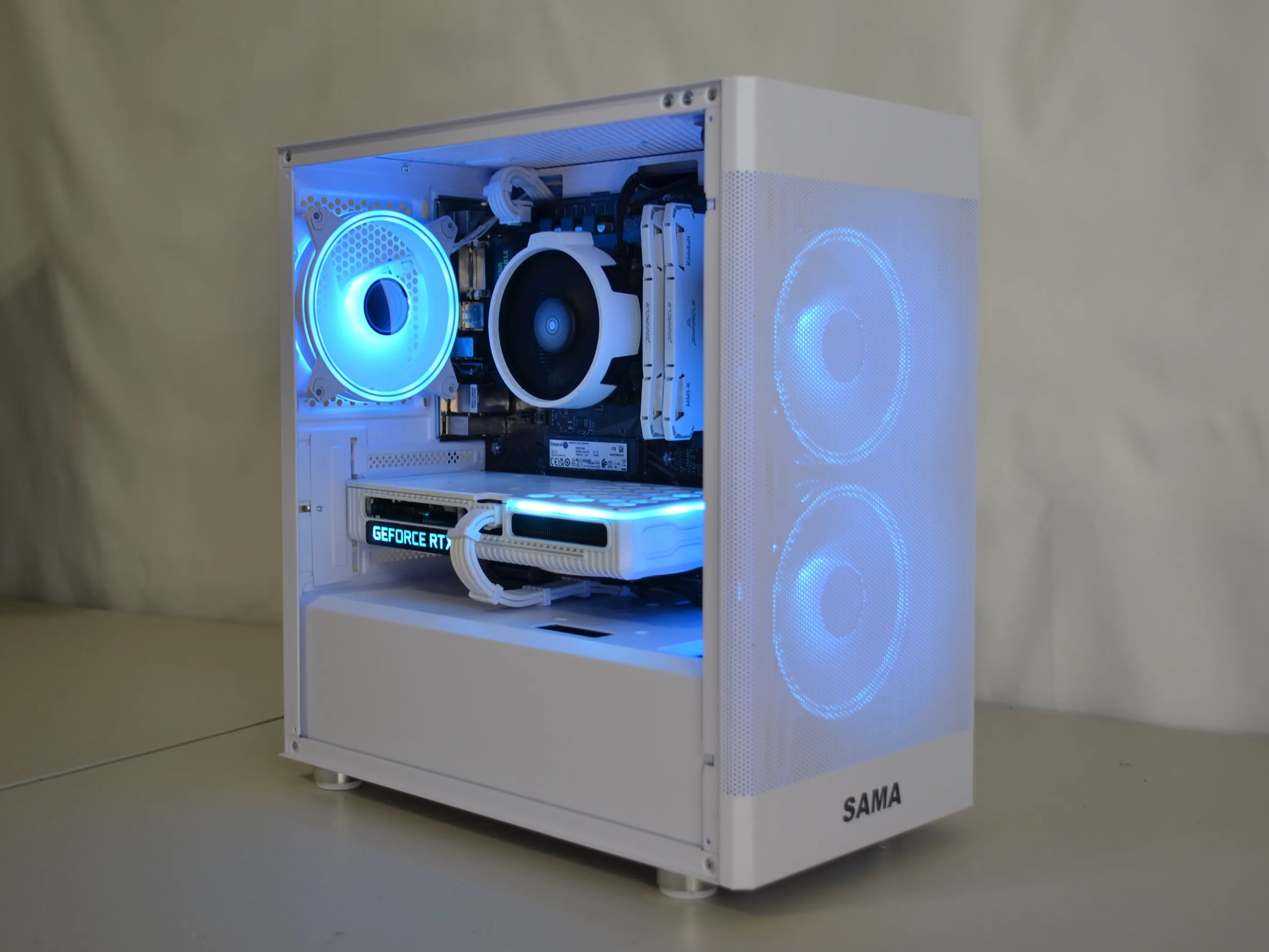 ⚪White Out V3⚪ - RTX 3060ti | Ryzen 7 3700X | 1tb NVMe | Windows 11 FULLY Activated