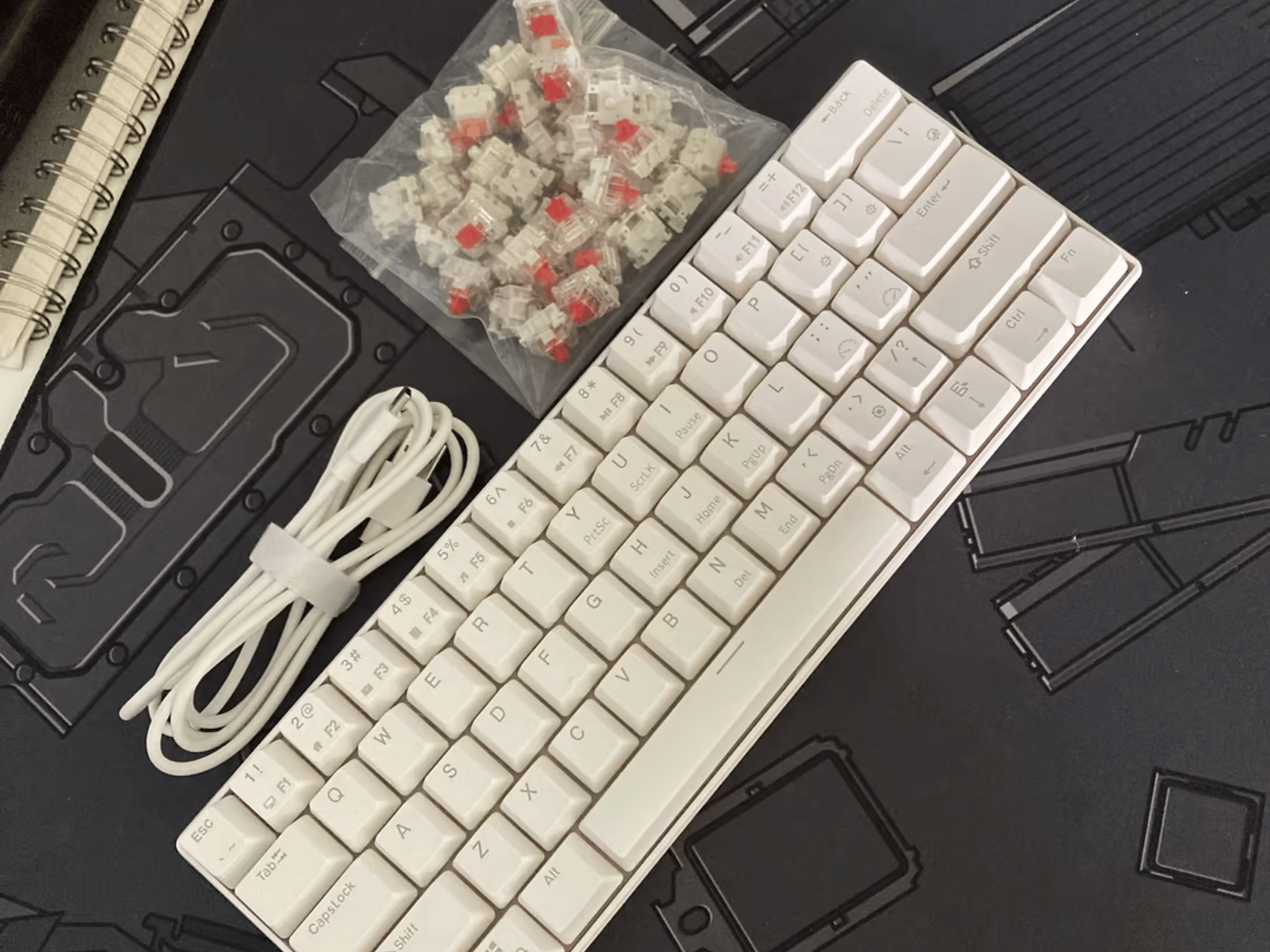 Modded Royal Kludge RK61