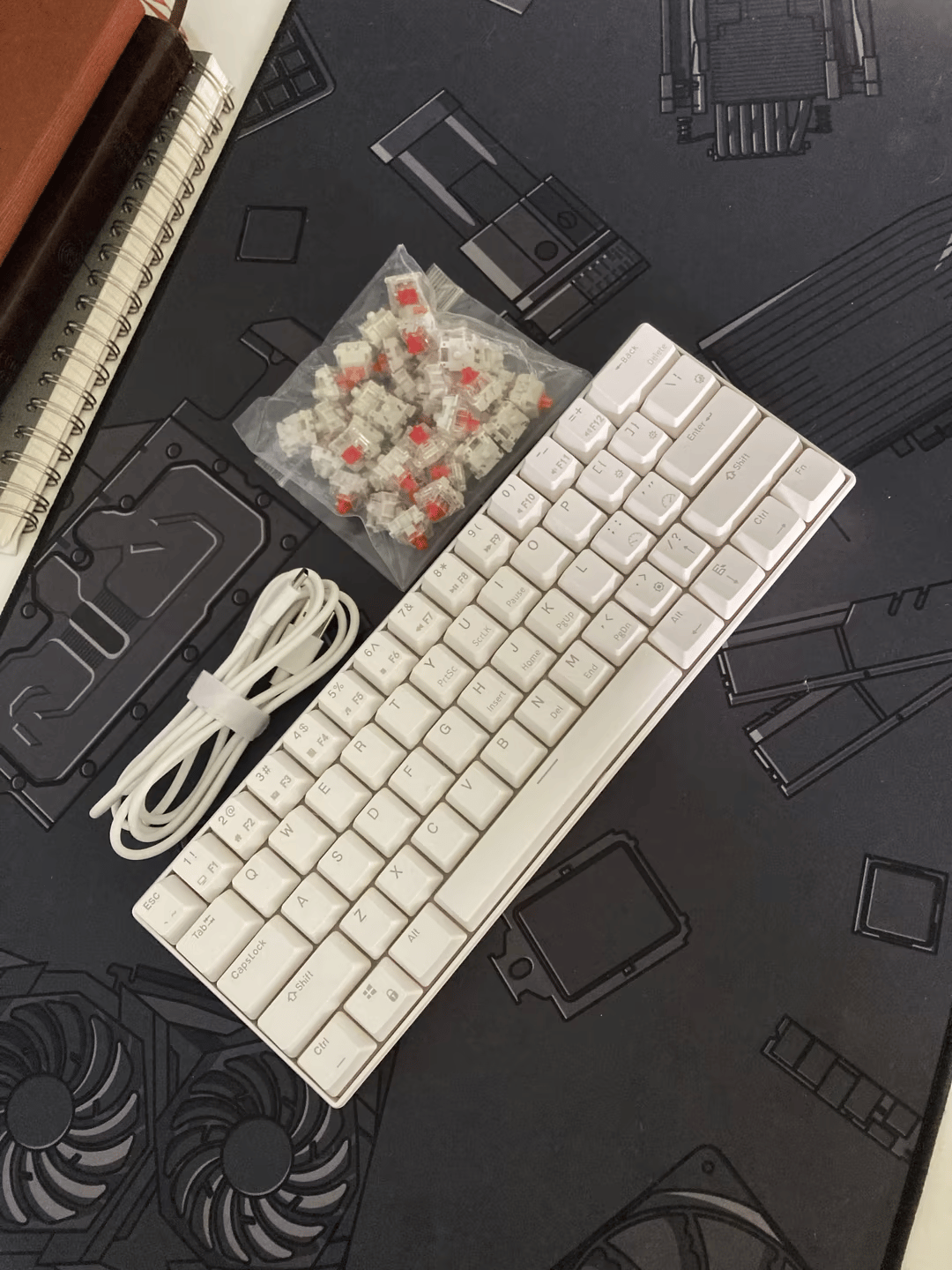 Modded Royal Kludge RK61