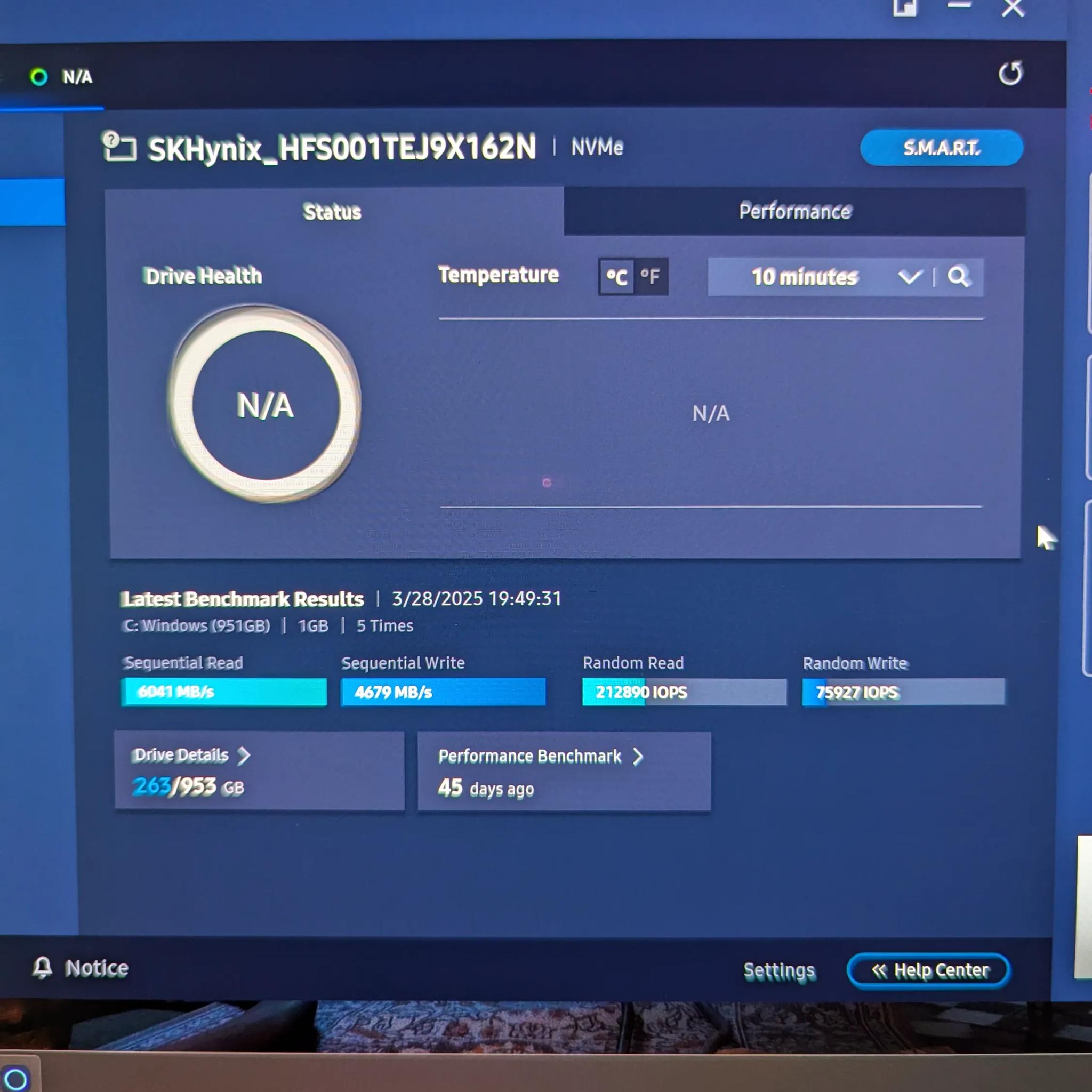 Lenovo ThinkPad P14s Gen 5 AMD