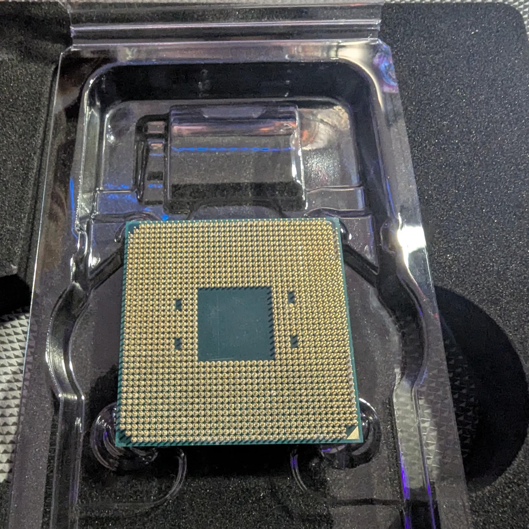 Ryzen 9 3900X CPU with Brand New Wraith Prism RGB Cooler