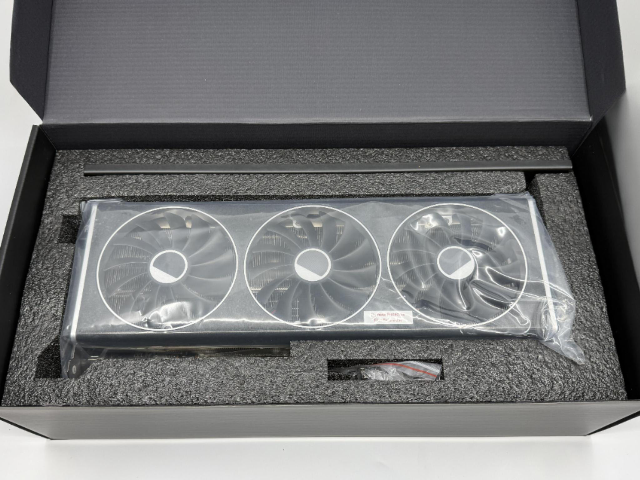 Radeon RX 7900 XTX Speedster MERC310 MINT
