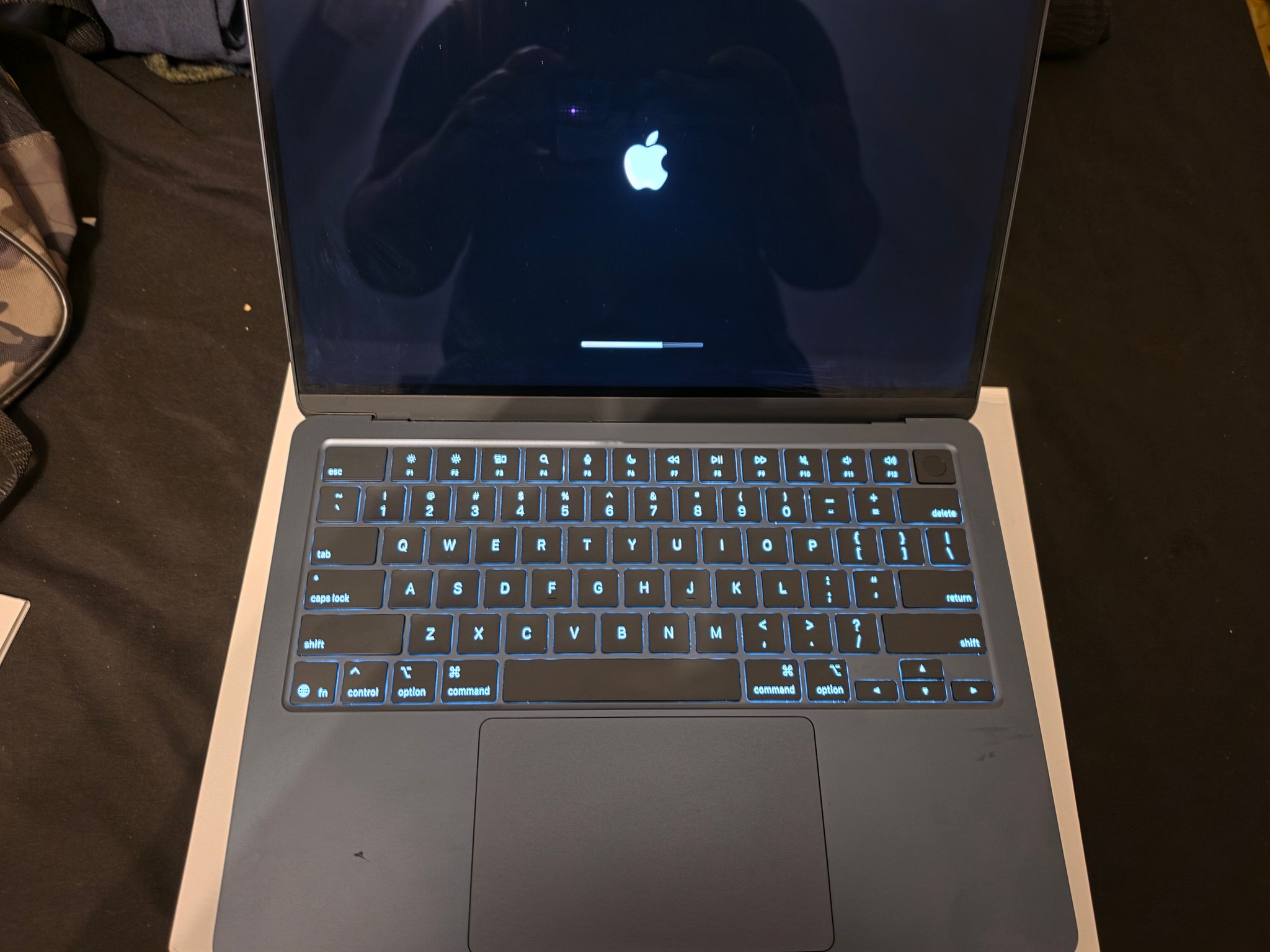 Apple MacBook Air 13" 2025 M4 Blue 16GB RAM 256GB SSD 10-Core CPU 8-Core GPU