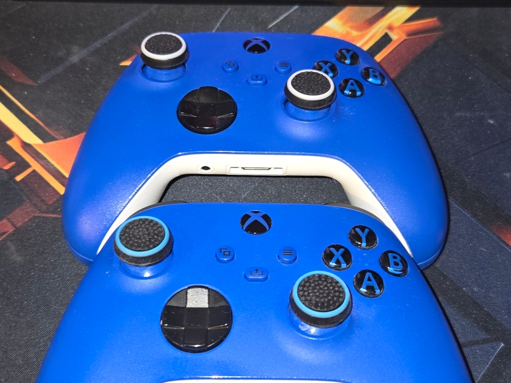 Don't Miss Out It's A Great Christmas Present. Series X w/Accessories & Games