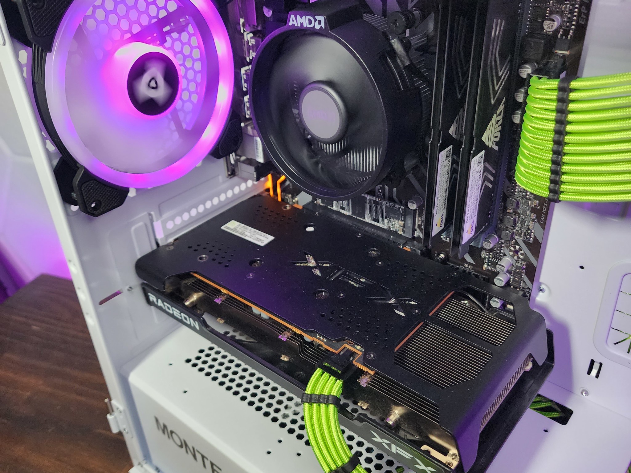 💜💚 RX 6600 // Ryzen 5 4500 // 16GB 3600MHz // 1TB NVMe Gen3