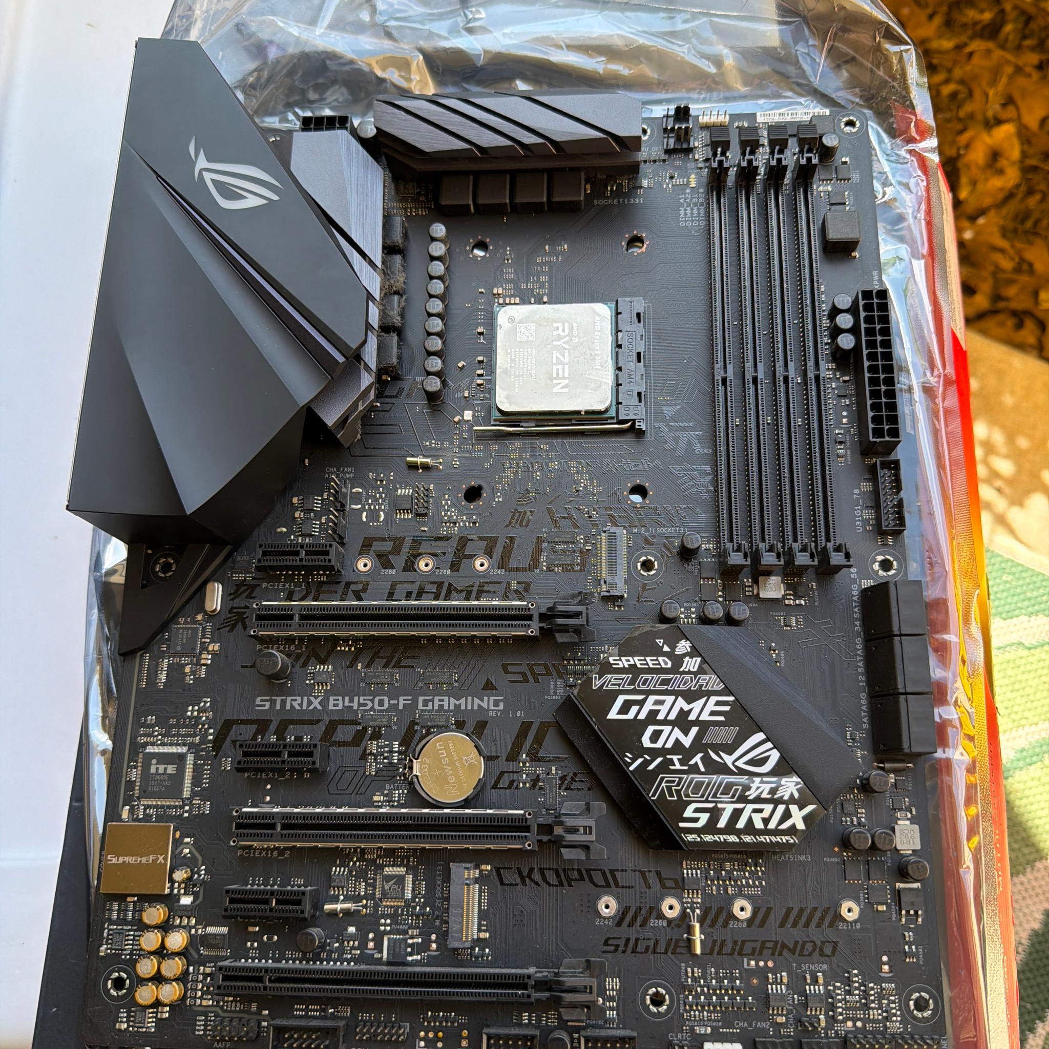 Asus ROG STRYX With RYZEN 5 3600 CPU