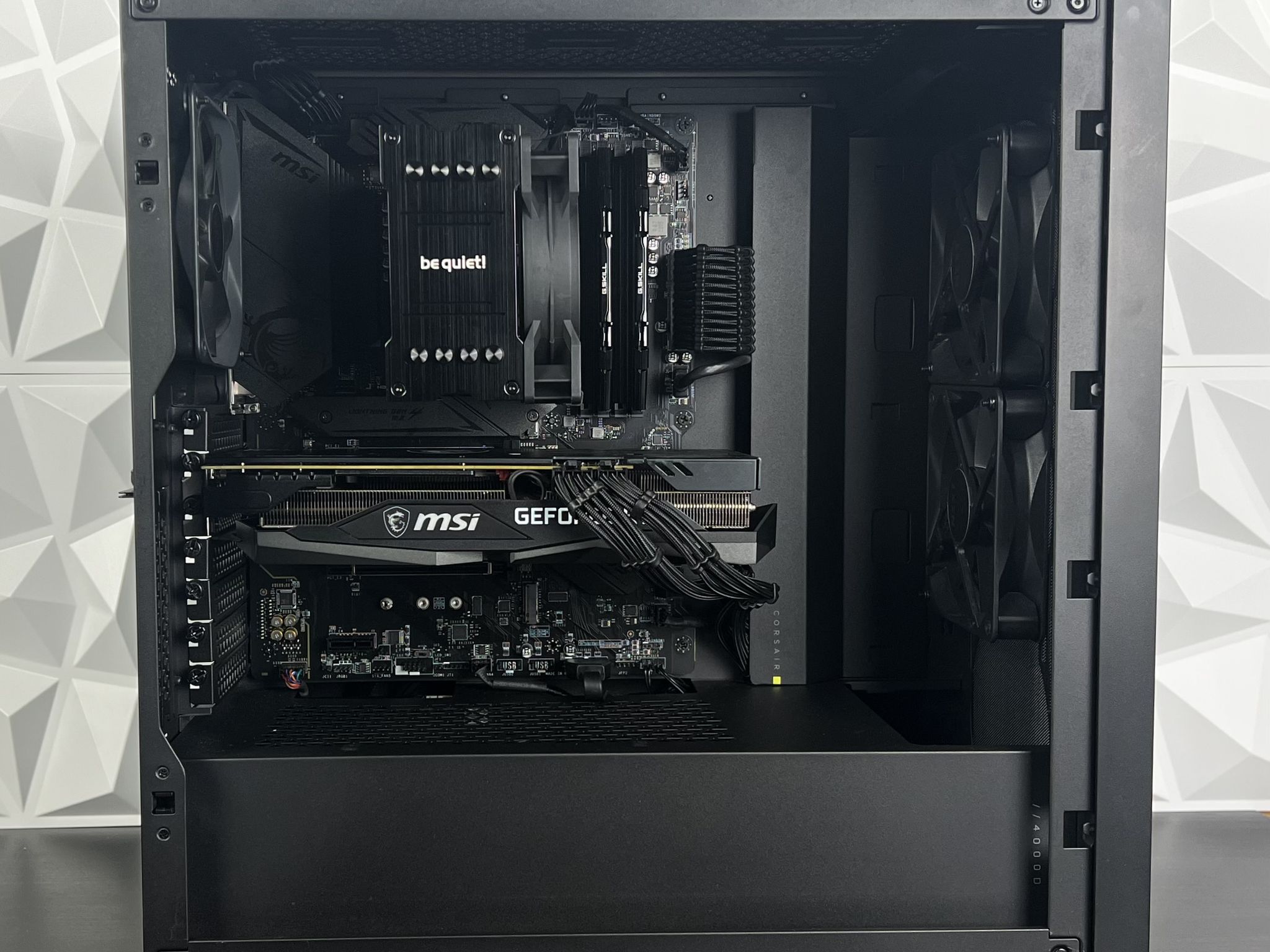 Obsidian | Gaming/Streaming PC | Ryzen 7 3700x, RTX 3060ti, 1TB SSD, 32GB DDR4