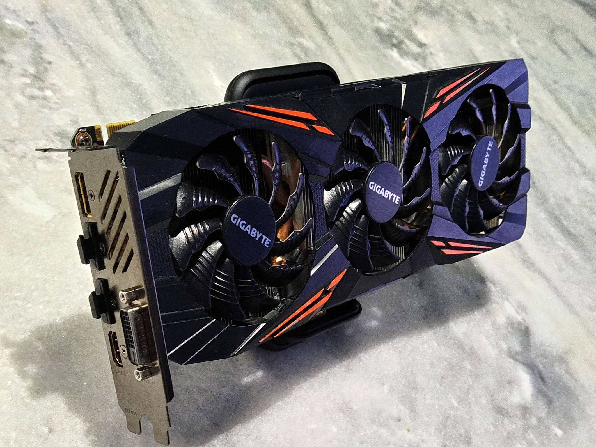 Geforce GTX 1070Ti Gigabyte Gaming 8G