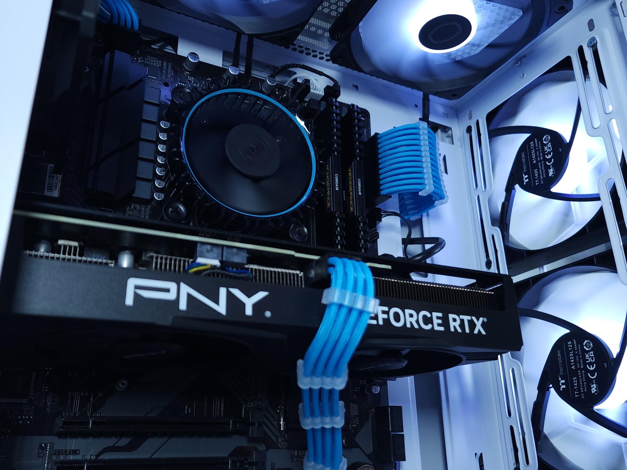 💙RTX 4070●Core i5 12400F●1440p Gaming Computer