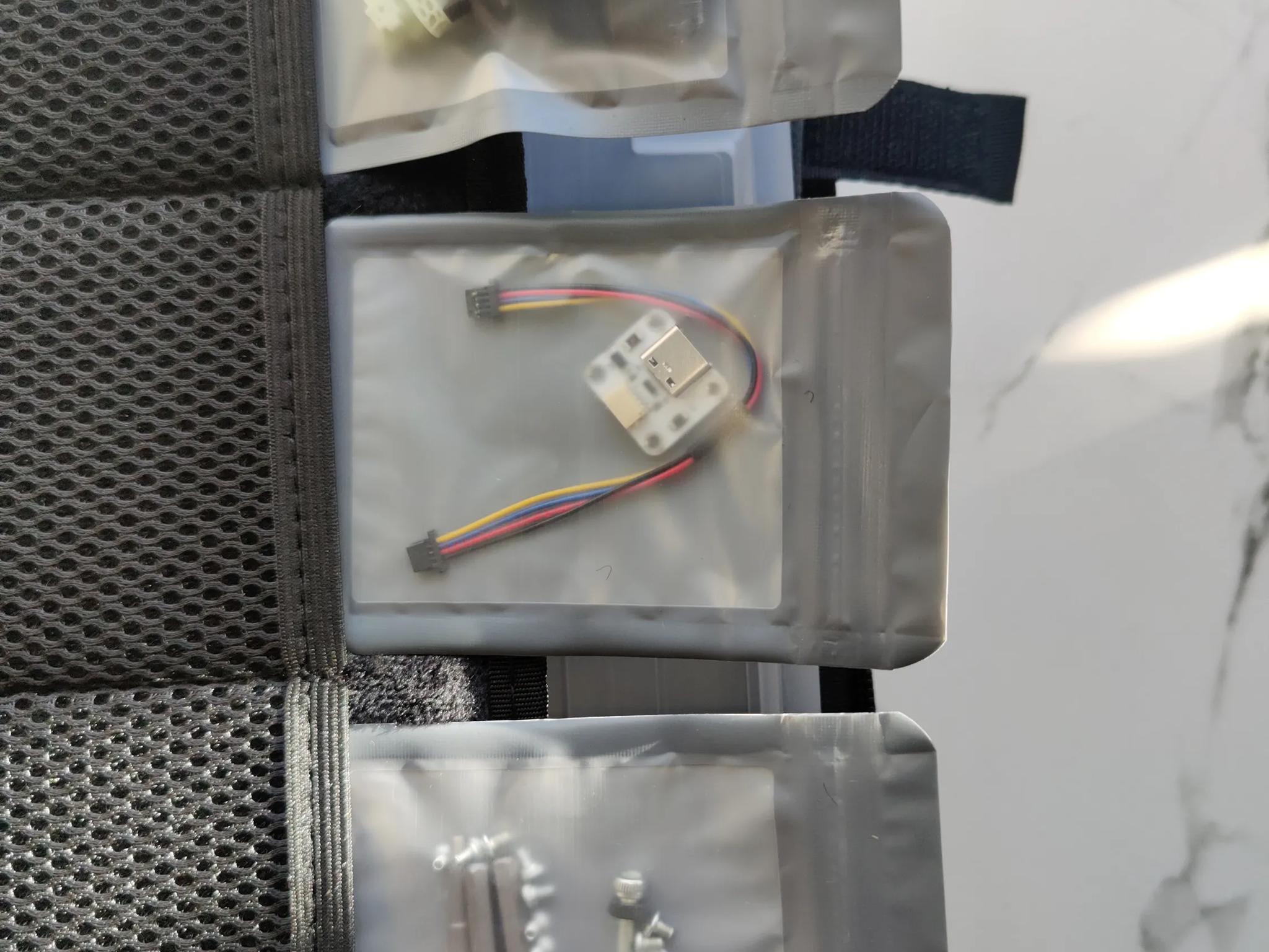 Mode Envoy Barebones Kit with Keycaps included