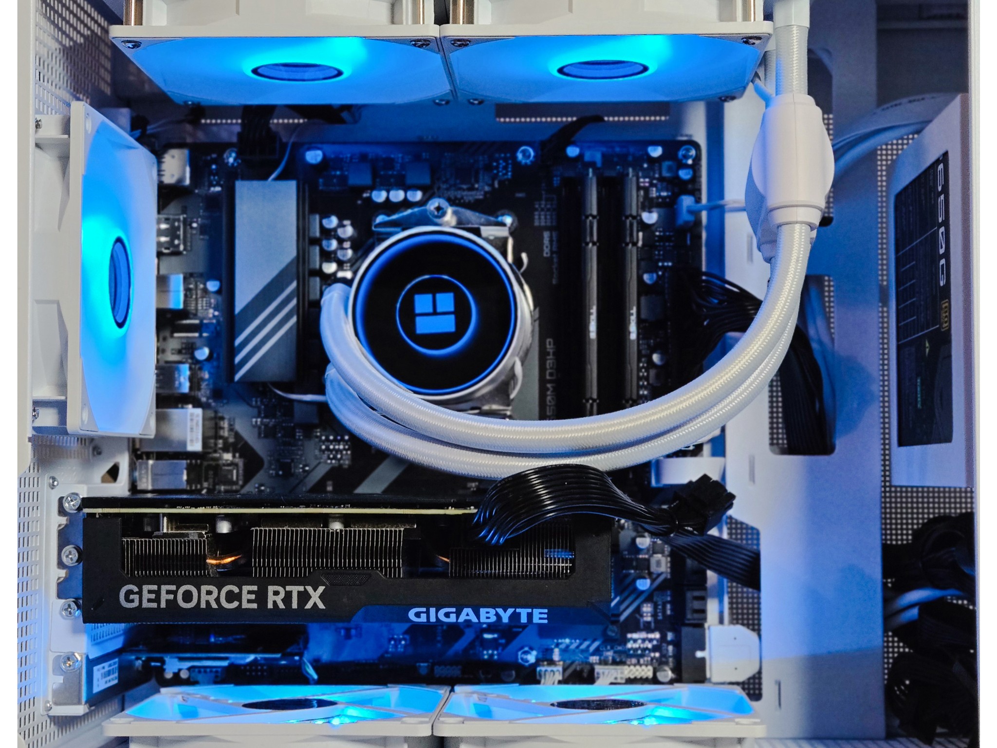 RTX 4060 Ti | Ryzen 5 7600X | DDR5 | Wi-Fi | RGB Gaming PC