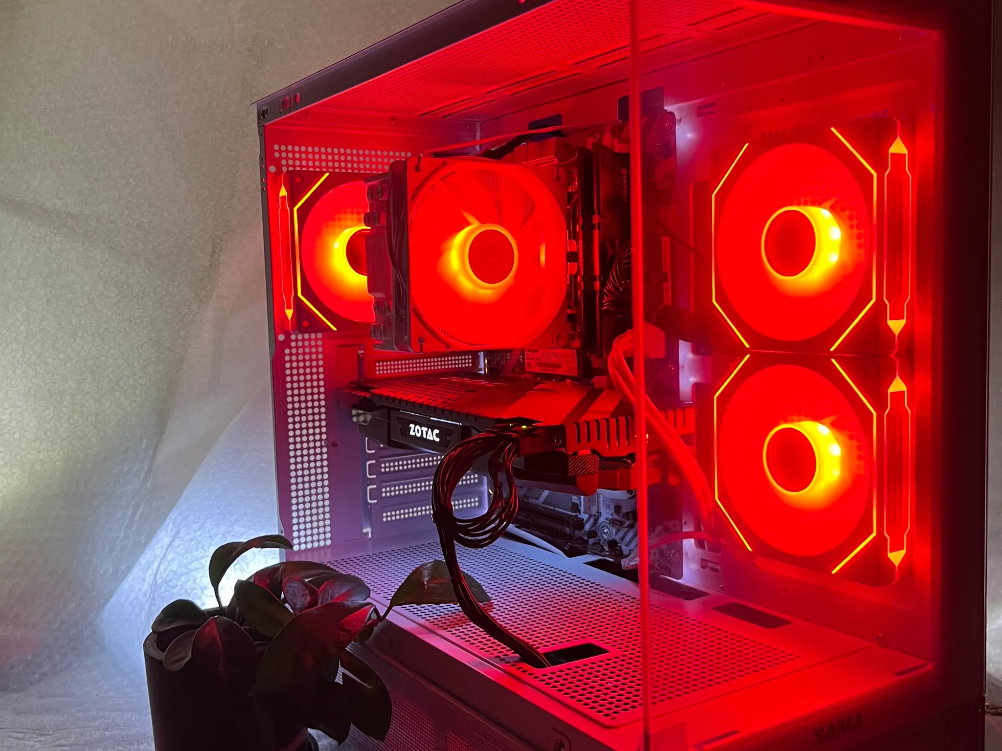 CUSTOM WHITE GAMING PC! (RYZEN 5 5500+NVIDIA GTX 1070) 100FPS BLACKOPS 6 FORTNITE VALORANT