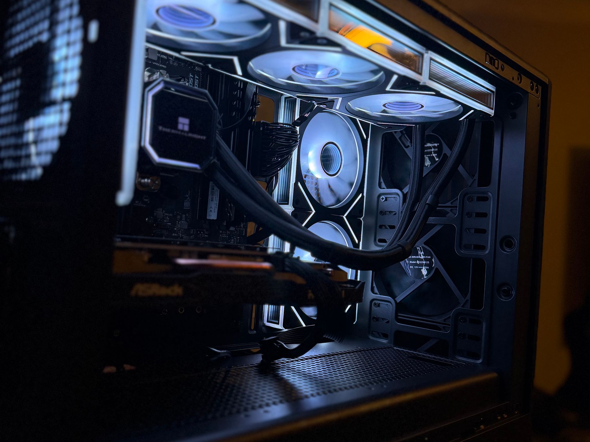 🔥 Ryzen 5 5600G + RX 7600 8GB Gaming PC | 16GB RAM | WiFi | 360mm AIO | Win 11 Pro