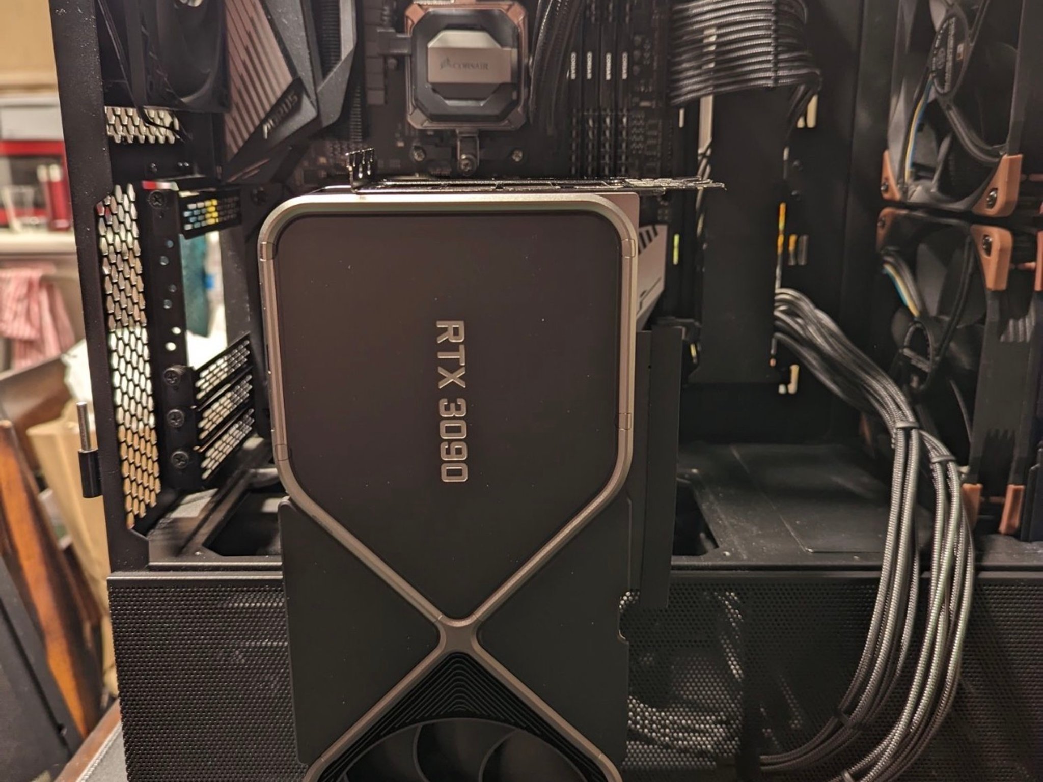 NVIDIA Founders Edition GeForce RTX 3090