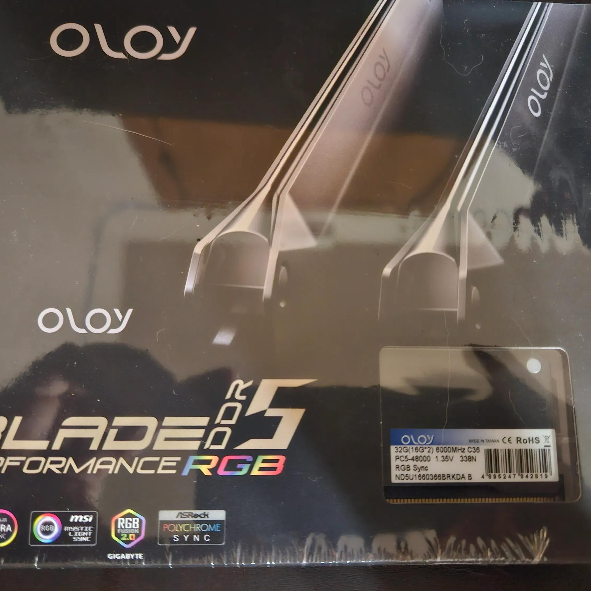 OLOy BNIB Blade RGB 32GB (2 x 16GB) 288-Pin PC RAM DDR5 6000 (PC5 48000)