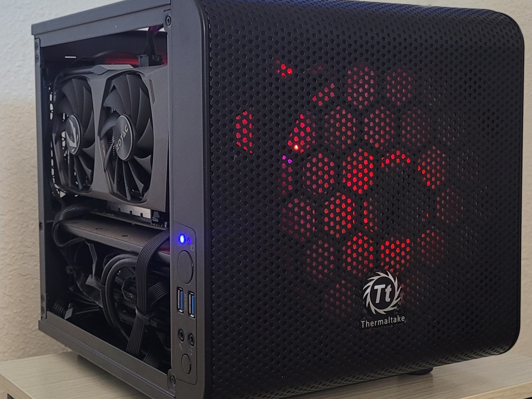 Mini-ITX build [black night]