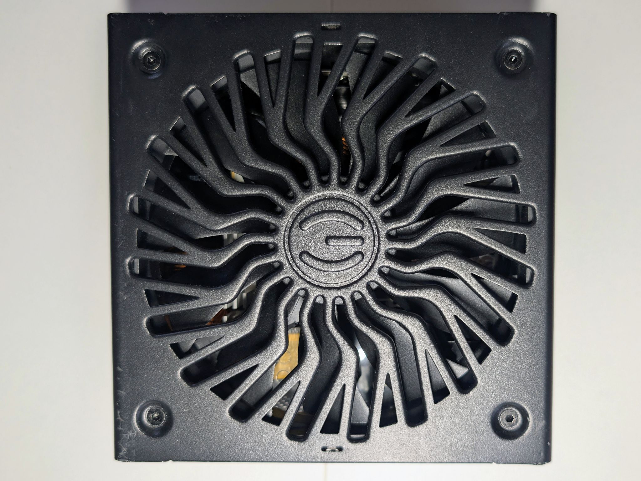 EVGA SuperNOVA 750 GT 750W 80+ Gold Fully Modular PSU