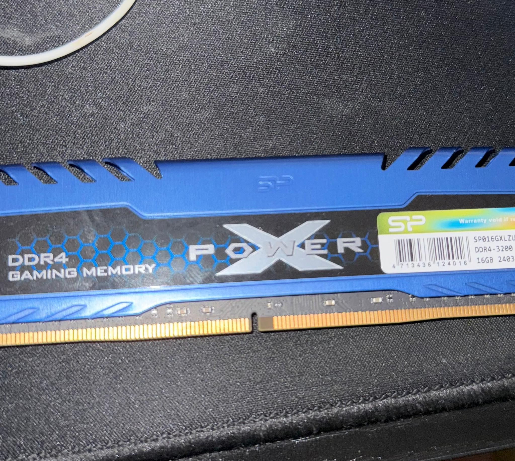 XPOWER Turbine DDR4 Gaming UDIMM 16GB