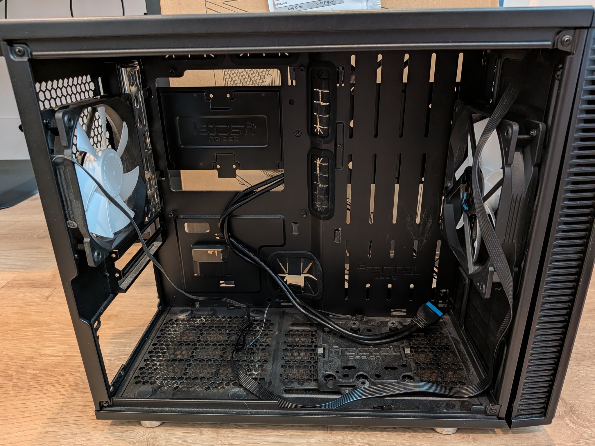 Fractal Define Nano S Window
