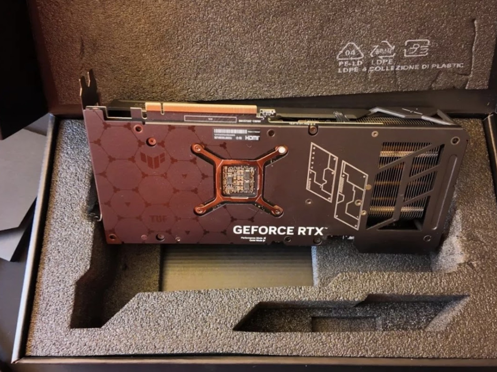 ASUS TUF Gaming NVIDIA GeForce RTX 4070Ti SUPER OC 16GB GDDR6X