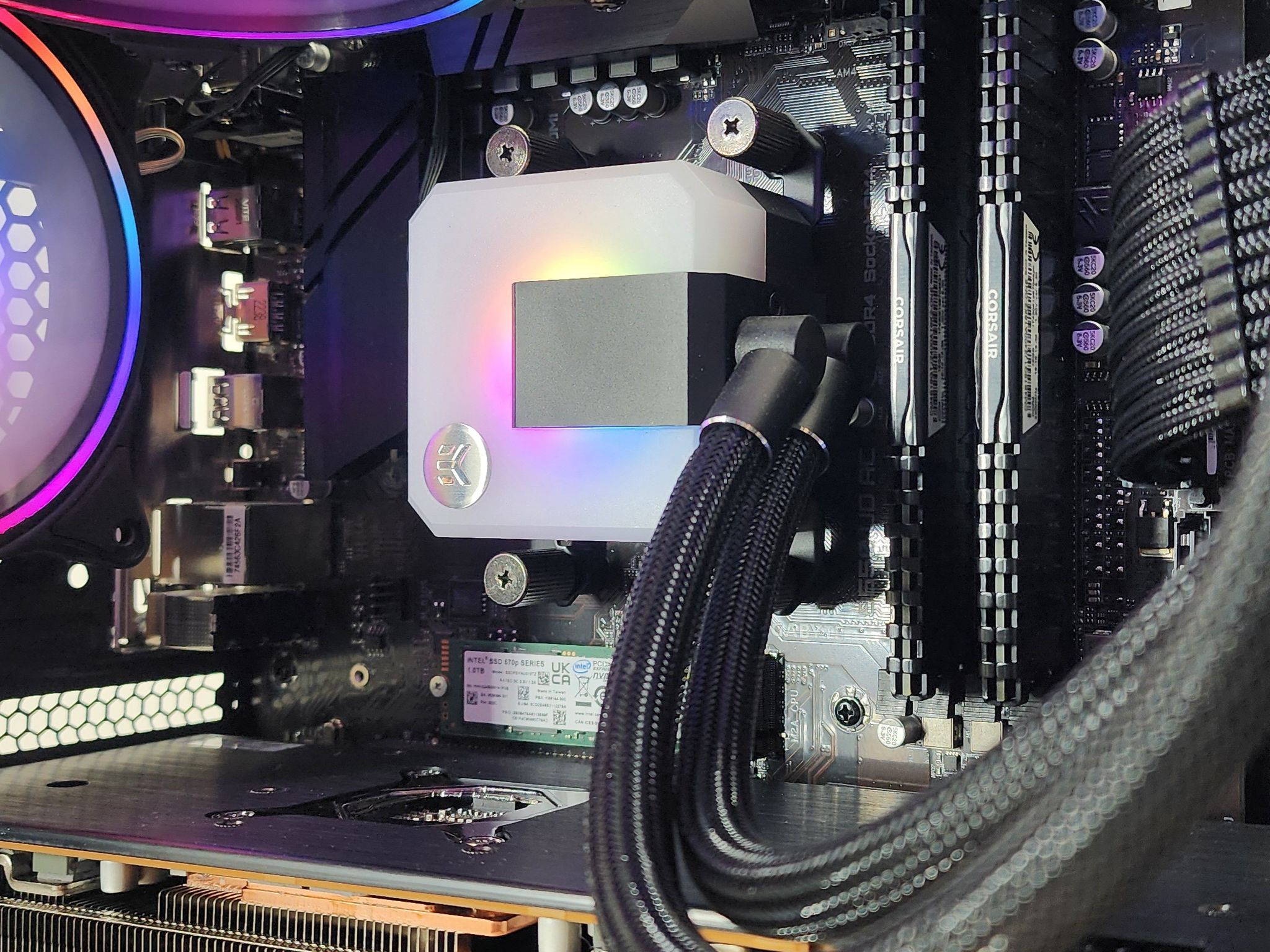 Gaming PC Ryzen 9 5950X 32GB RAM 1TB SSD RX 7900 GRE 16GB Windows 11 Computer