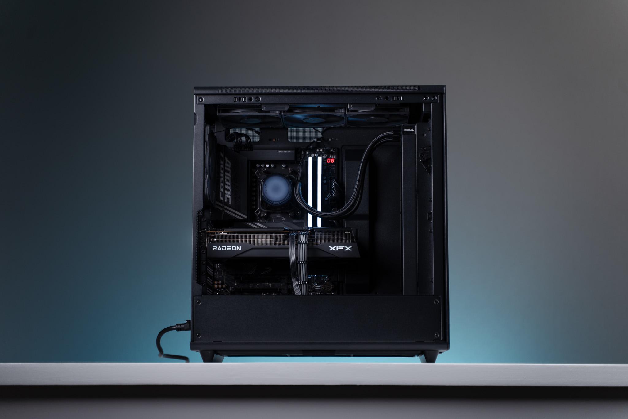 “Fractusform” RX 9070 Ryzen 7 8700F 2TB 32GB Windows 11 Gaming PC Powerhouse