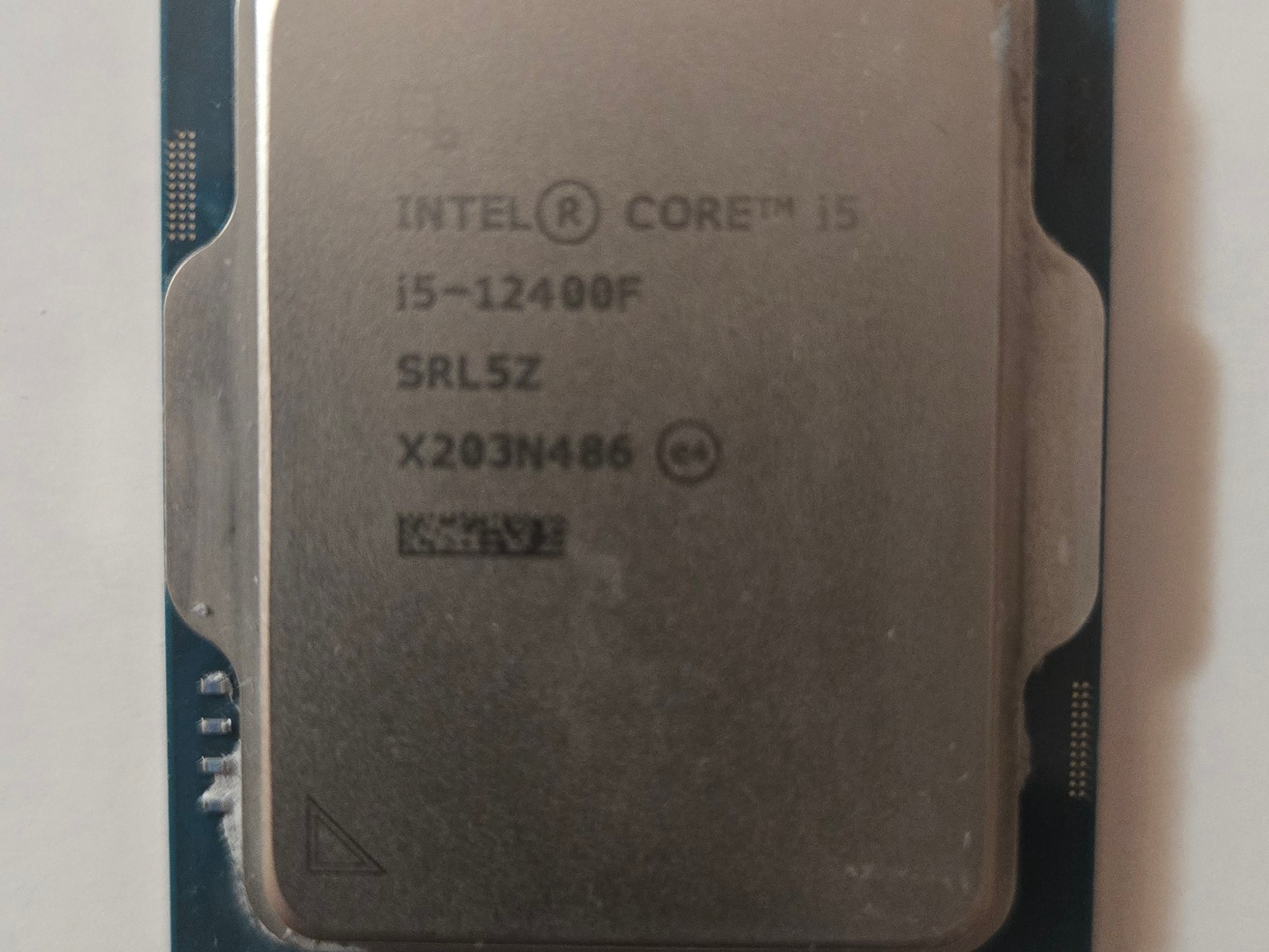 Intel Core i5-12400F