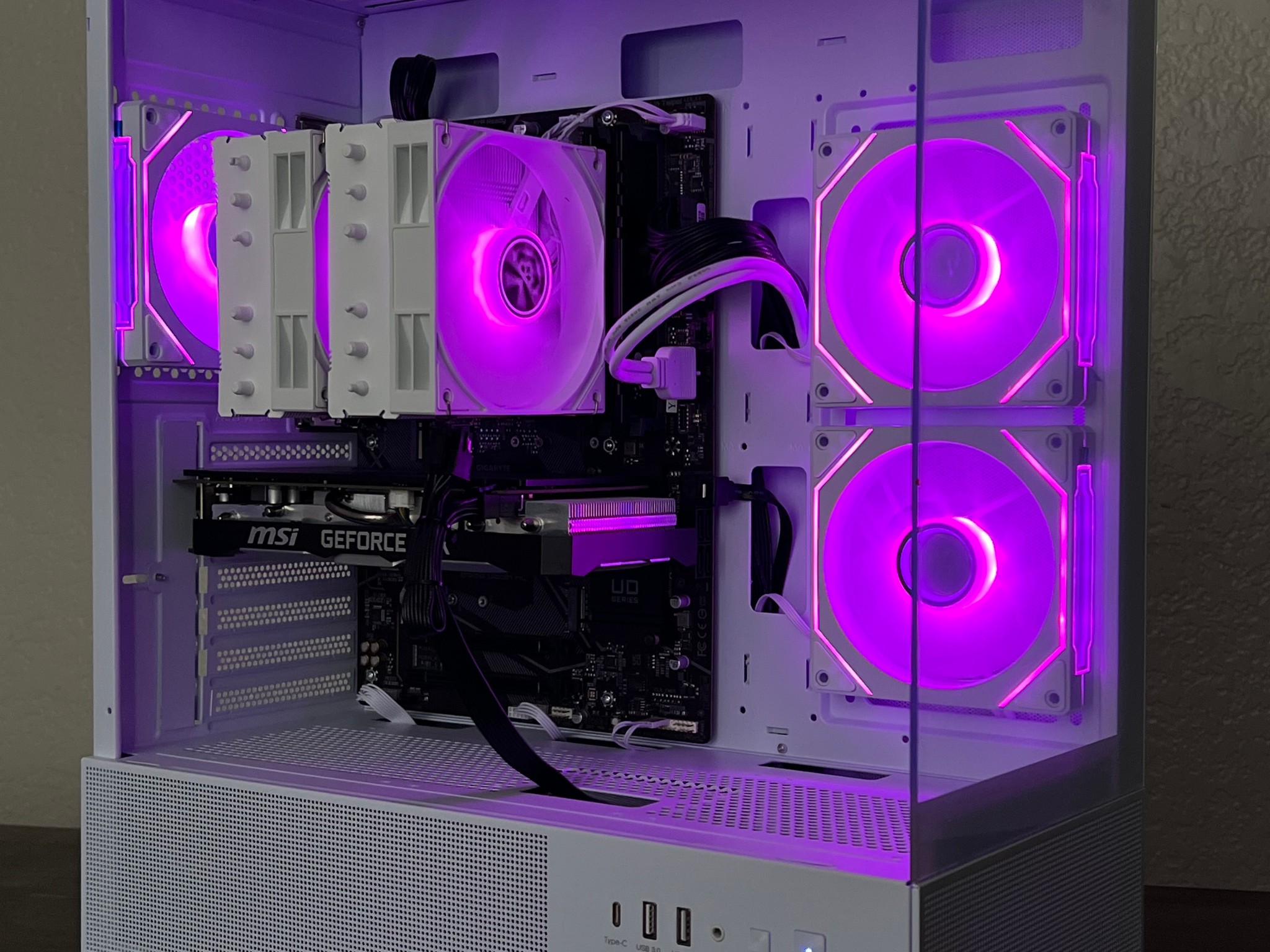 i5-11400F | RTX 2060 | 32GB Patriot RAM | 525GB SSD