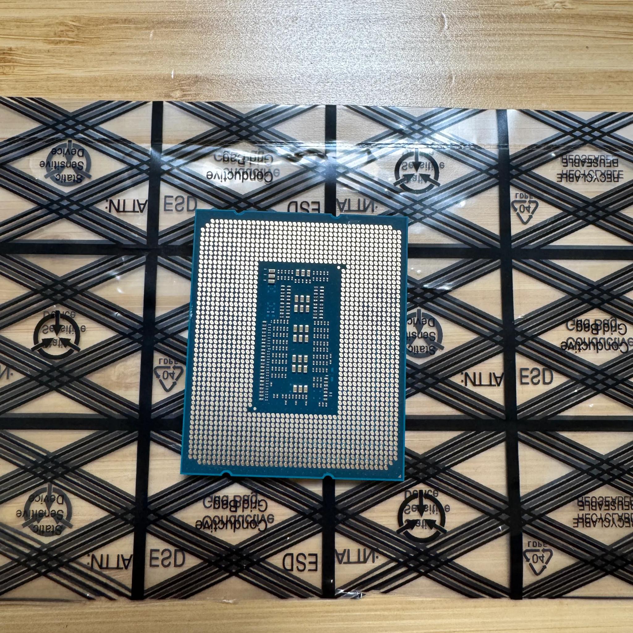 Intel i7 14700F 5.40GHz 20 Core (8P+12E) 28 Thread LGA 1700