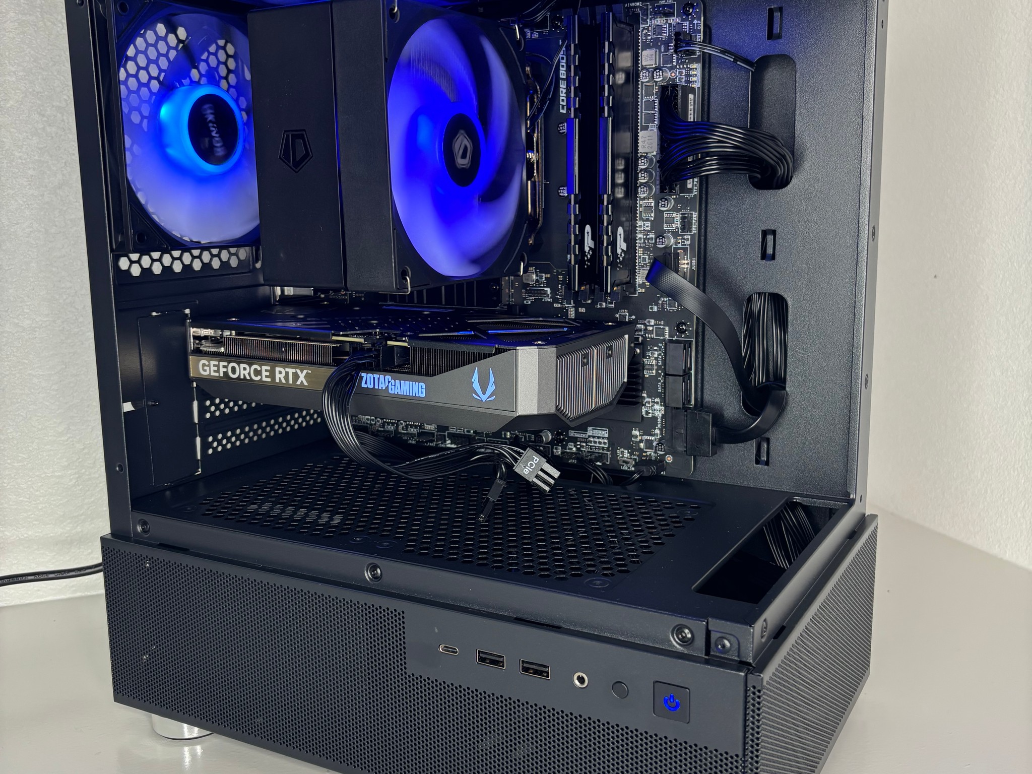 GeForce RTX 5060 Ti 8GB Custom Gaming PC