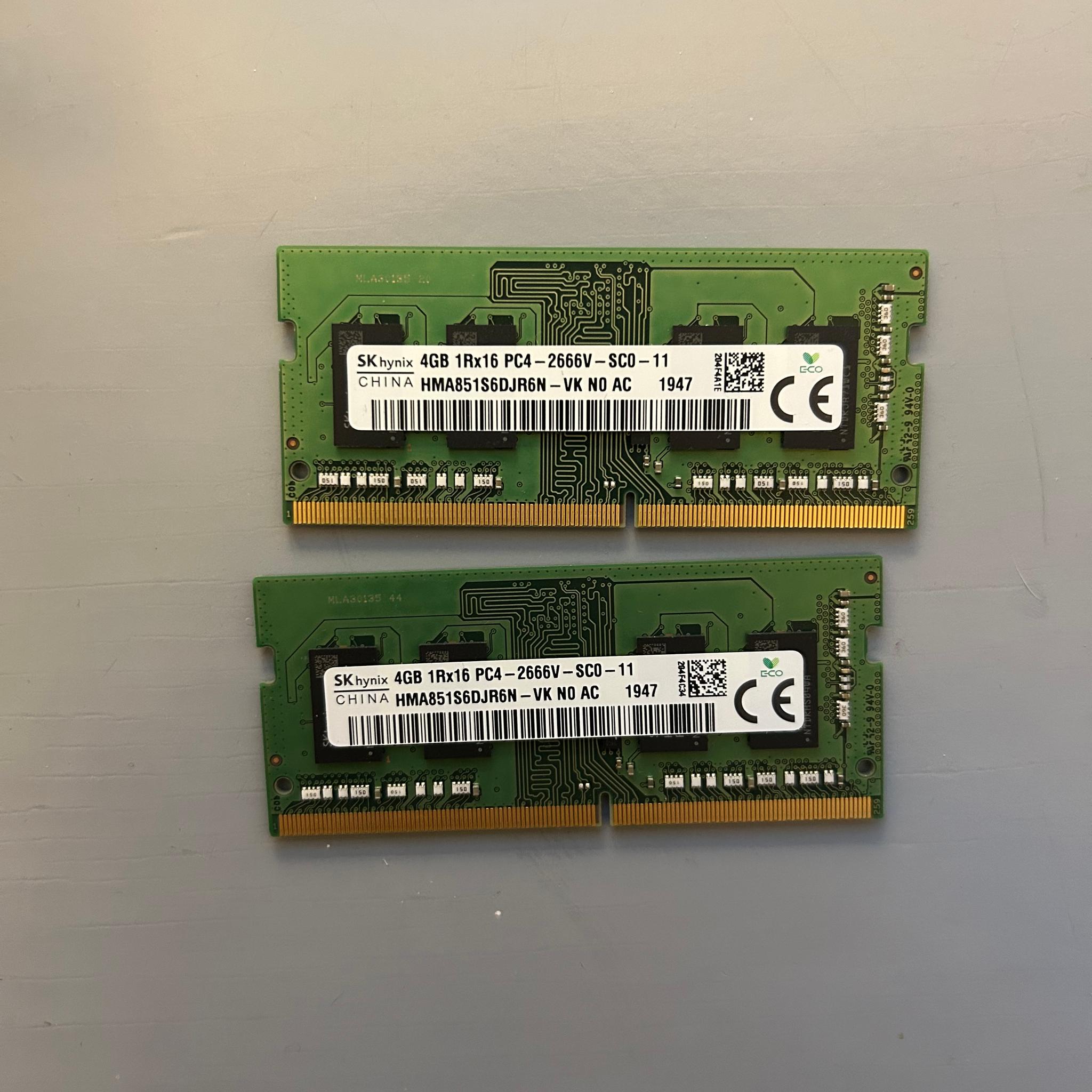 SK Hynix 2x4 8GB SODIMM Laptop DDR4 2666 mt/s RAM