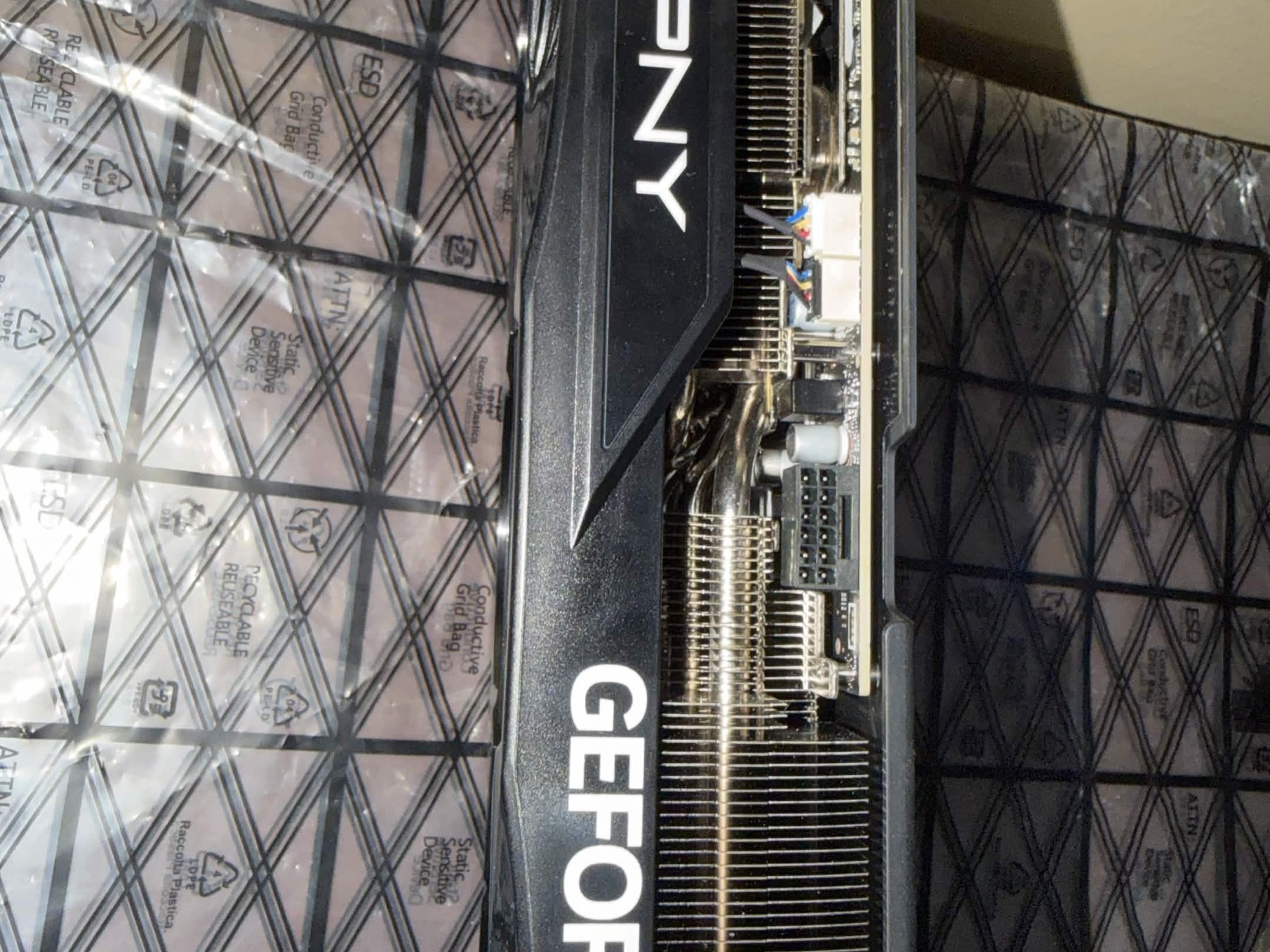 PNY VERTO GeForce RTX 5070Ti