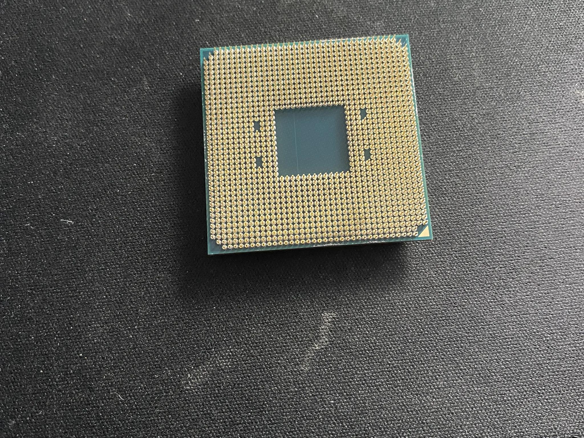 AMD Ryzen 5 5600X 6-core, 12-Thread Unlocked Desktop Processor