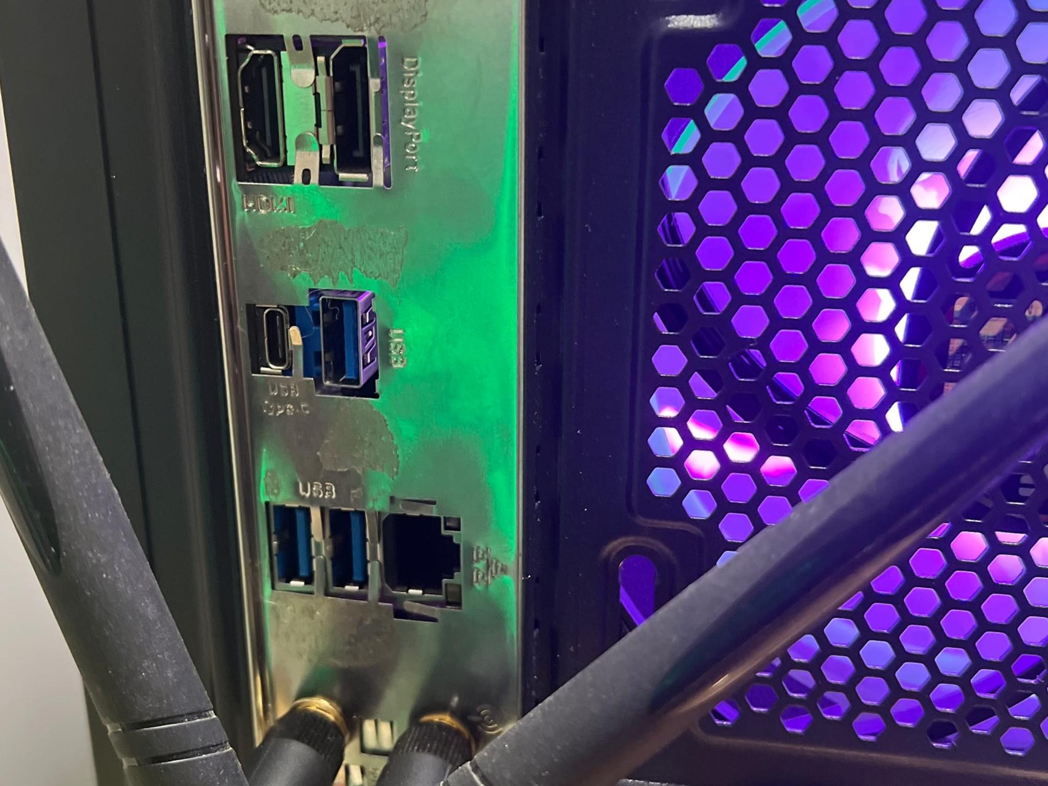 FLASH SALE ENDS 6am poison 11700f/2080ti/1.5tb nvme/ /32g ddr4/b tier 750 psu Creator on a budget