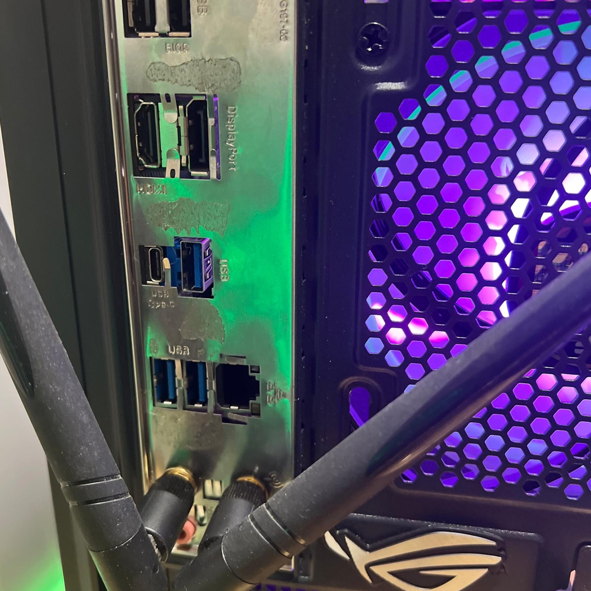 FLASH SALE ENDS 6am poison 11700f/2080ti/1.5tb nvme/ /32g ddr4/b tier 750 psu Creator on a budget