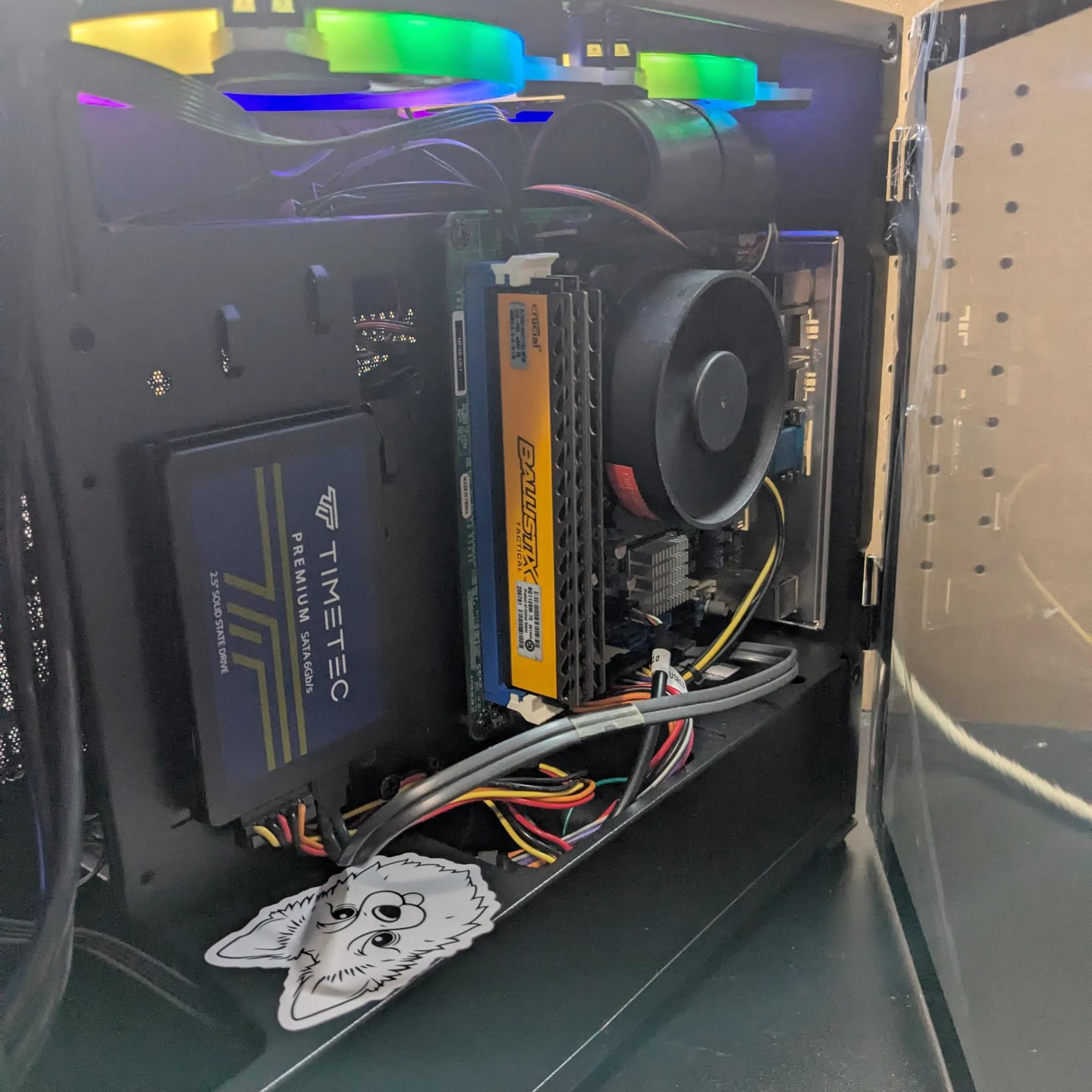 80 FPS Fortnite | 180 Day Warranty | "Honey I shrunk the Gaming PC" | Xeon, RX 460, 16GB RAM, SSD
