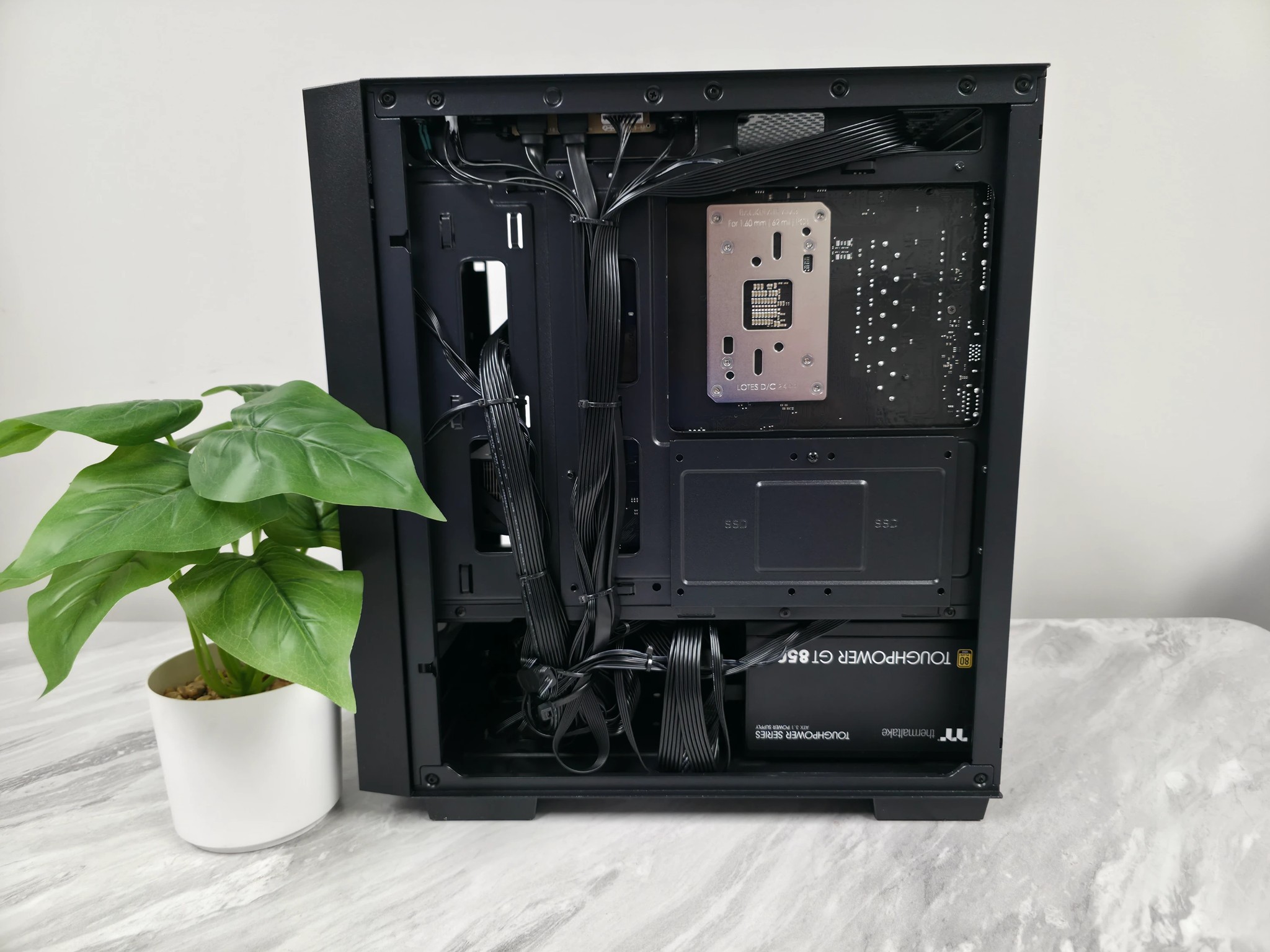 BCPC l 1440p / 4k Gaming PC Computer l Ryzen 9 7900 l RTX 5070TI 16GB l 32GB DDR5 6000MHZ