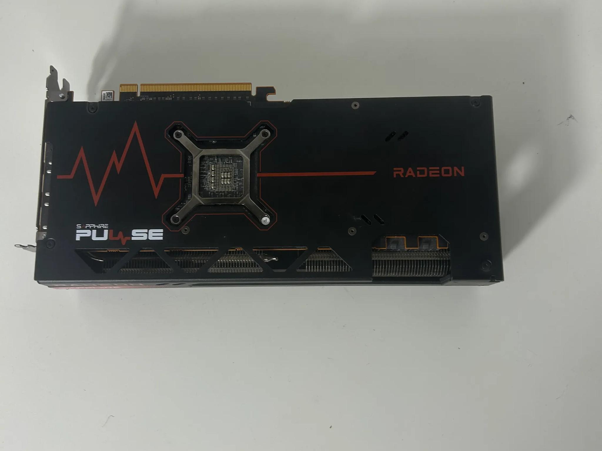 Sapphire Pulse RX 7700 XT 12GB GDDR6