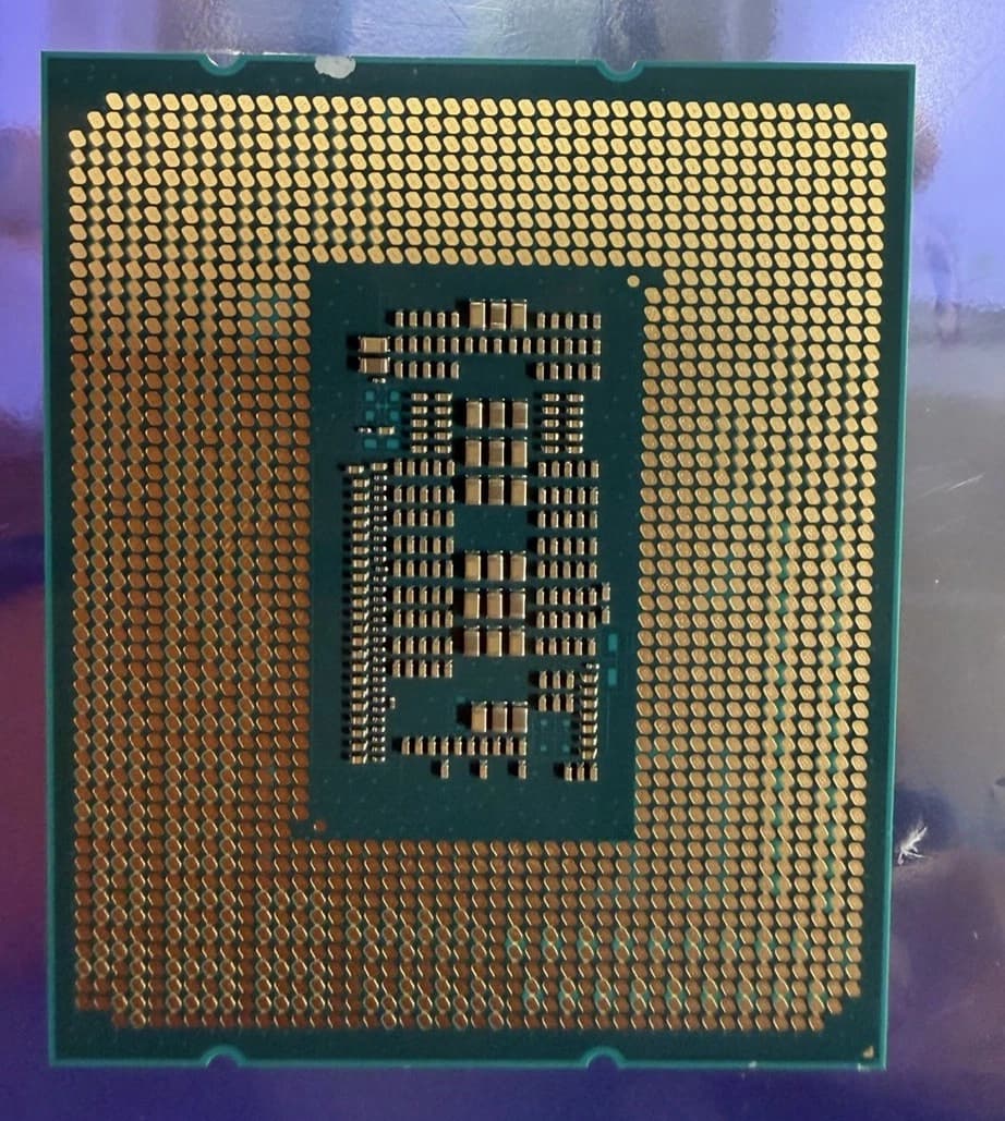 Intel Core i5-13500 LGA 1700 Processor 14 cores 24MB Cache, up to 4.8 GHz