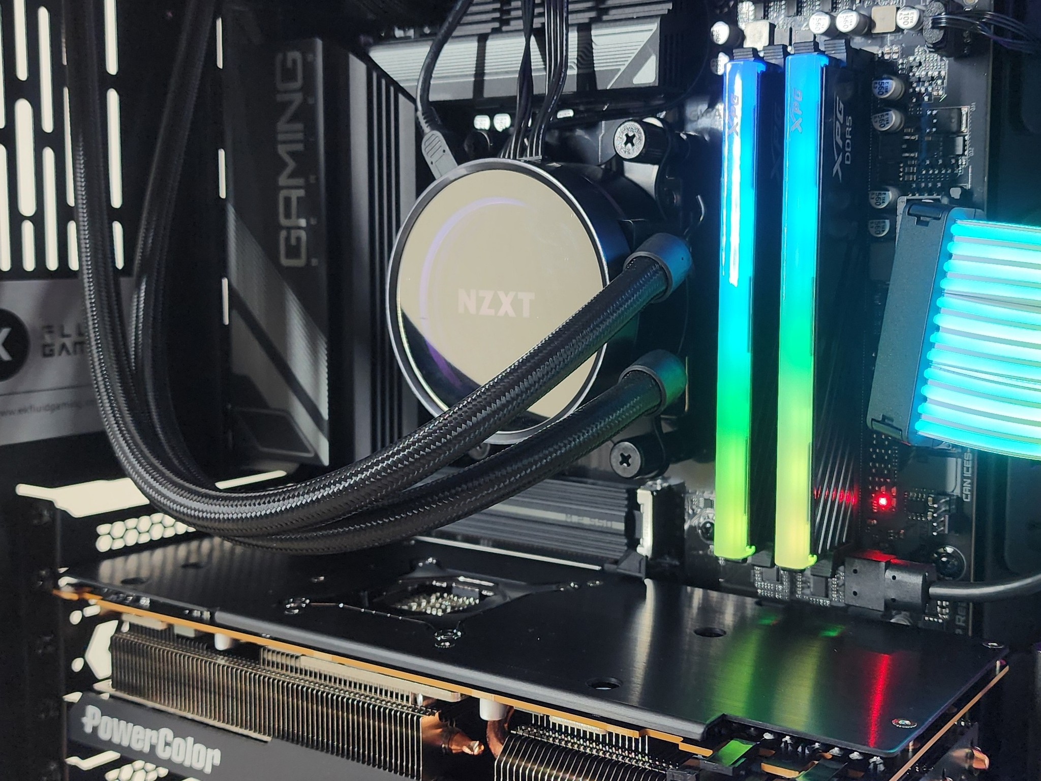 Gaming PC Ryzen 7 7800X3D 32GB RAM 1TB SSD RX 7800 XT 16GB Windows 11 Computer