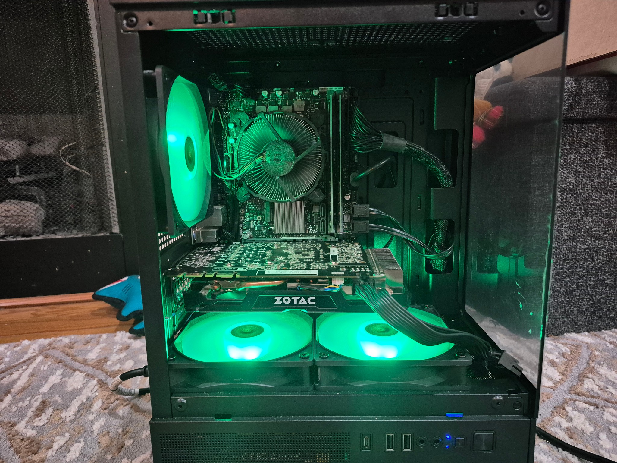 140 FPS Fortnite | 180 Day Warranty | i5-8400, GTX 1070 8GB, 16GB RAM, 2.5TB Storage, RGB, Win11
