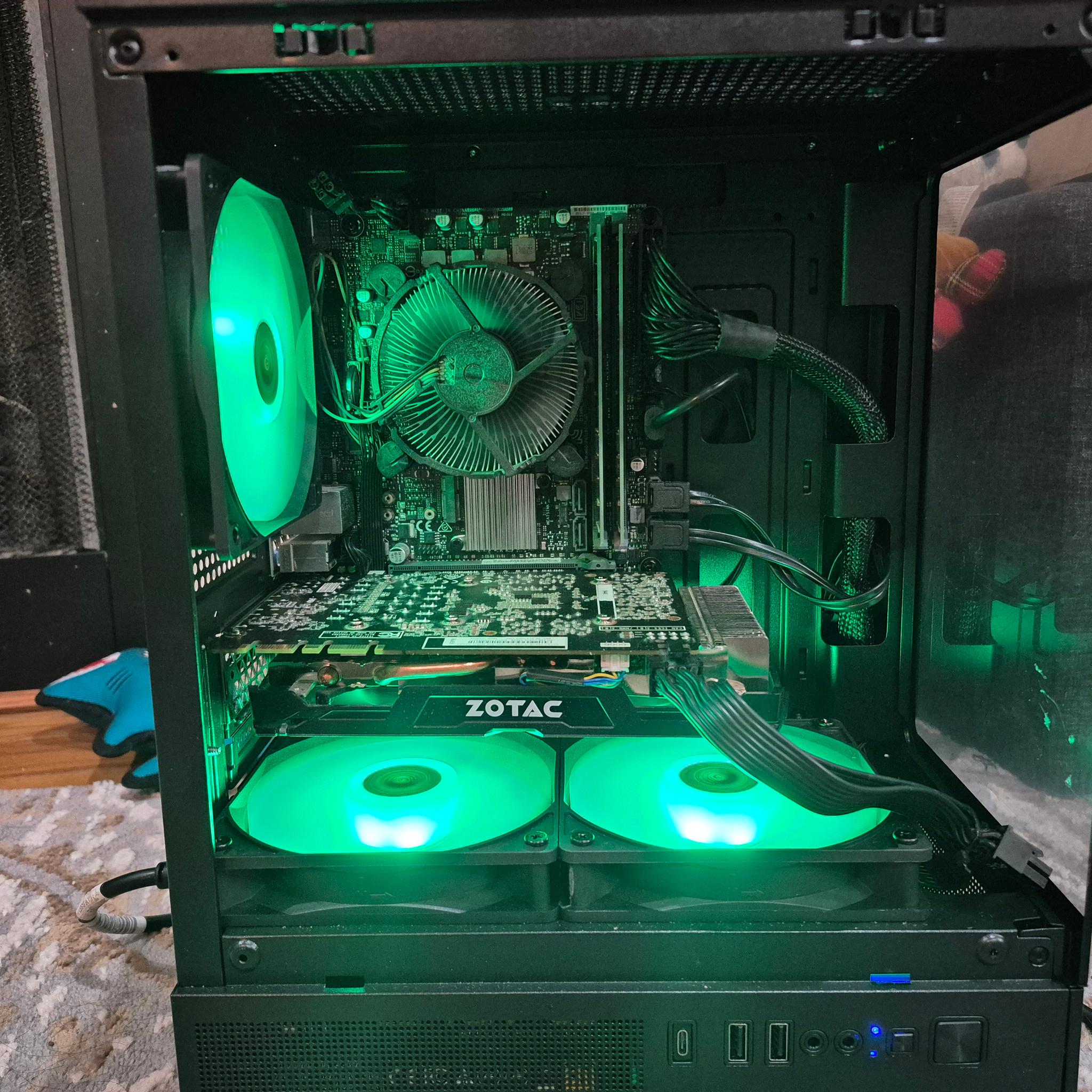 140 FPS Fortnite | 180 Day Warranty | i5-8400, GTX 1070 8GB, 16GB RAM, 2.5TB Storage, RGB, Win11