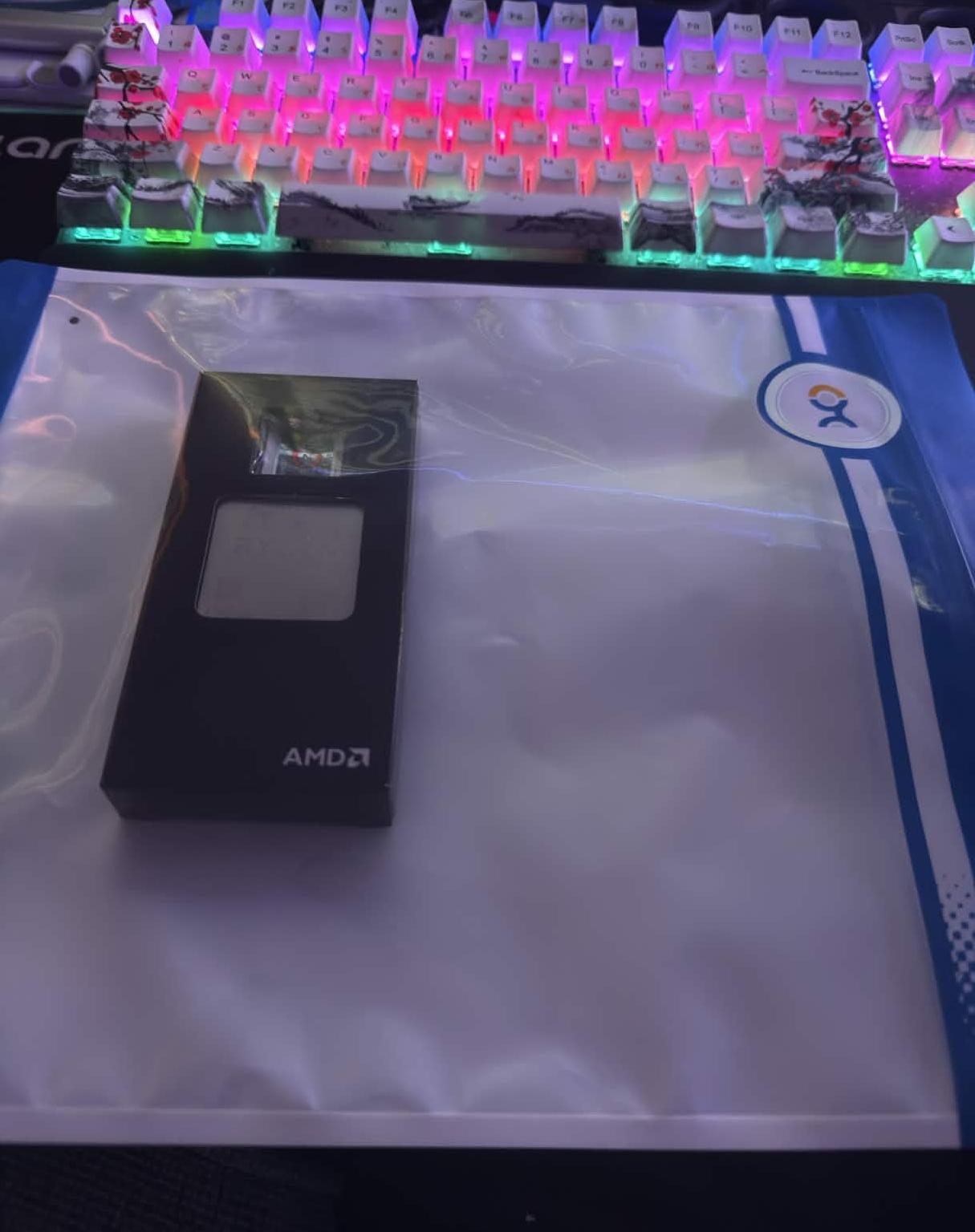 AMD Ryzen 7 5700