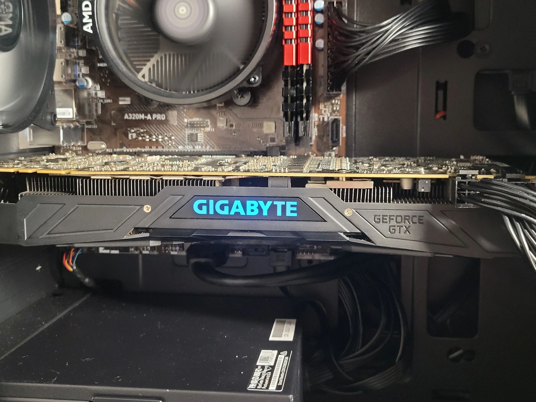 No Frills // 1080-ti // Ryzen 5 1600AF // 16GB // 512GB SSD