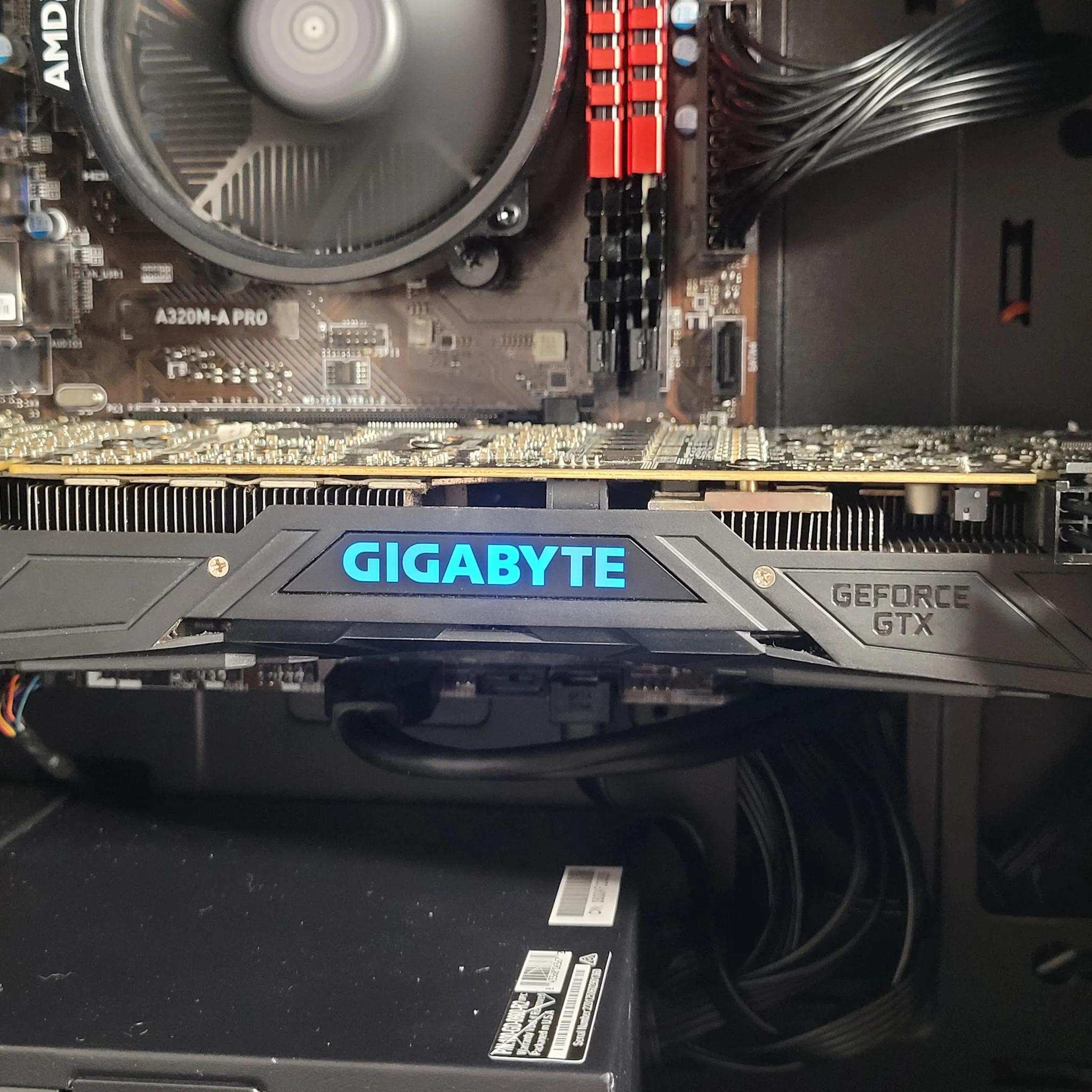 No Frills // 1080-ti // Ryzen 5 1600AF // 16GB // 512GB SSD