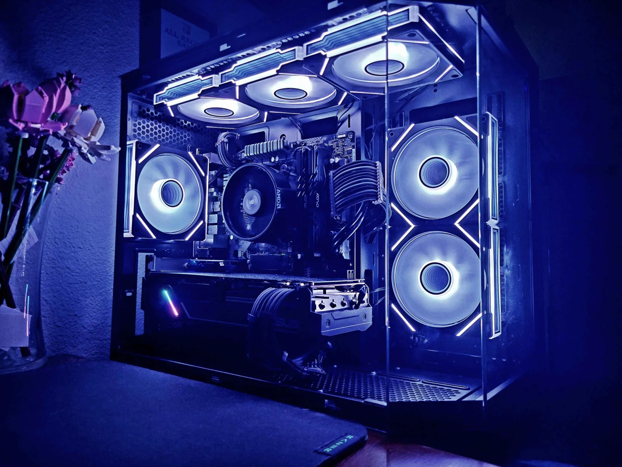 ⚫ Lunar Veil ⚪ | RYZEN 5 + RX 5700XT Gaming PC