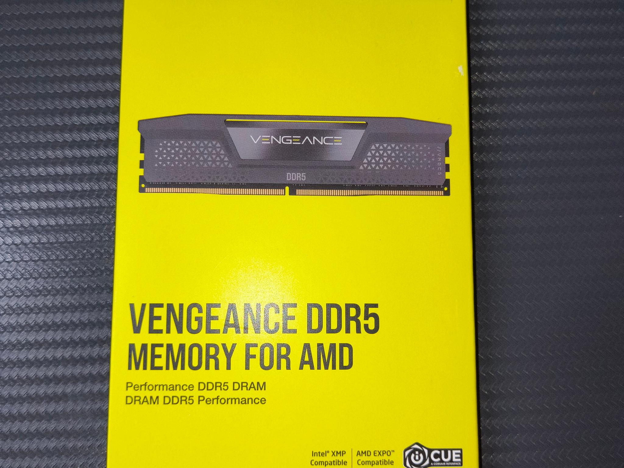 32GB Corsair Vengeance DDR5 6400