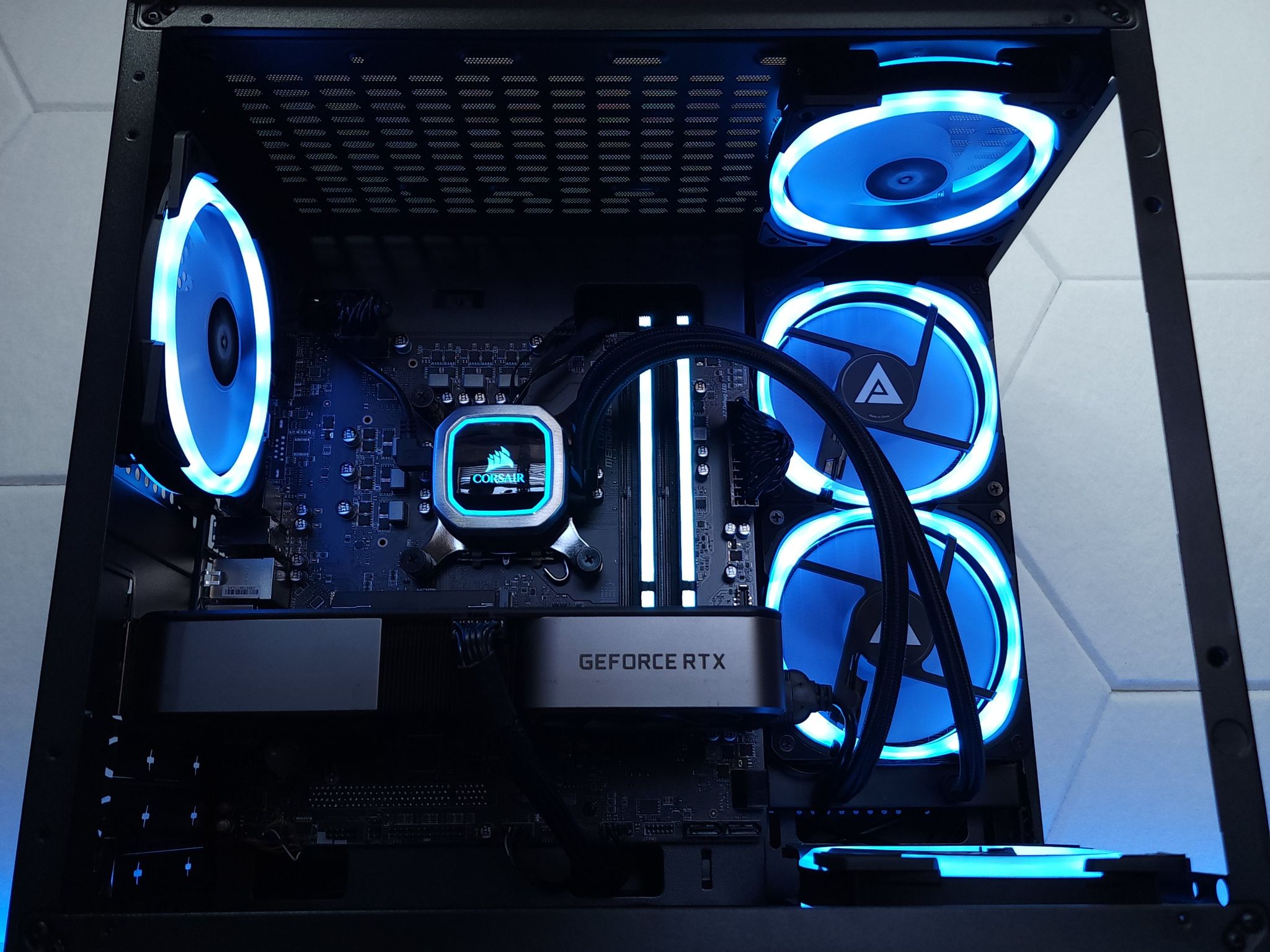 💙🖤RTX 3070 | i5 12400F | 16GB 3000MHz | 1TB NVMe