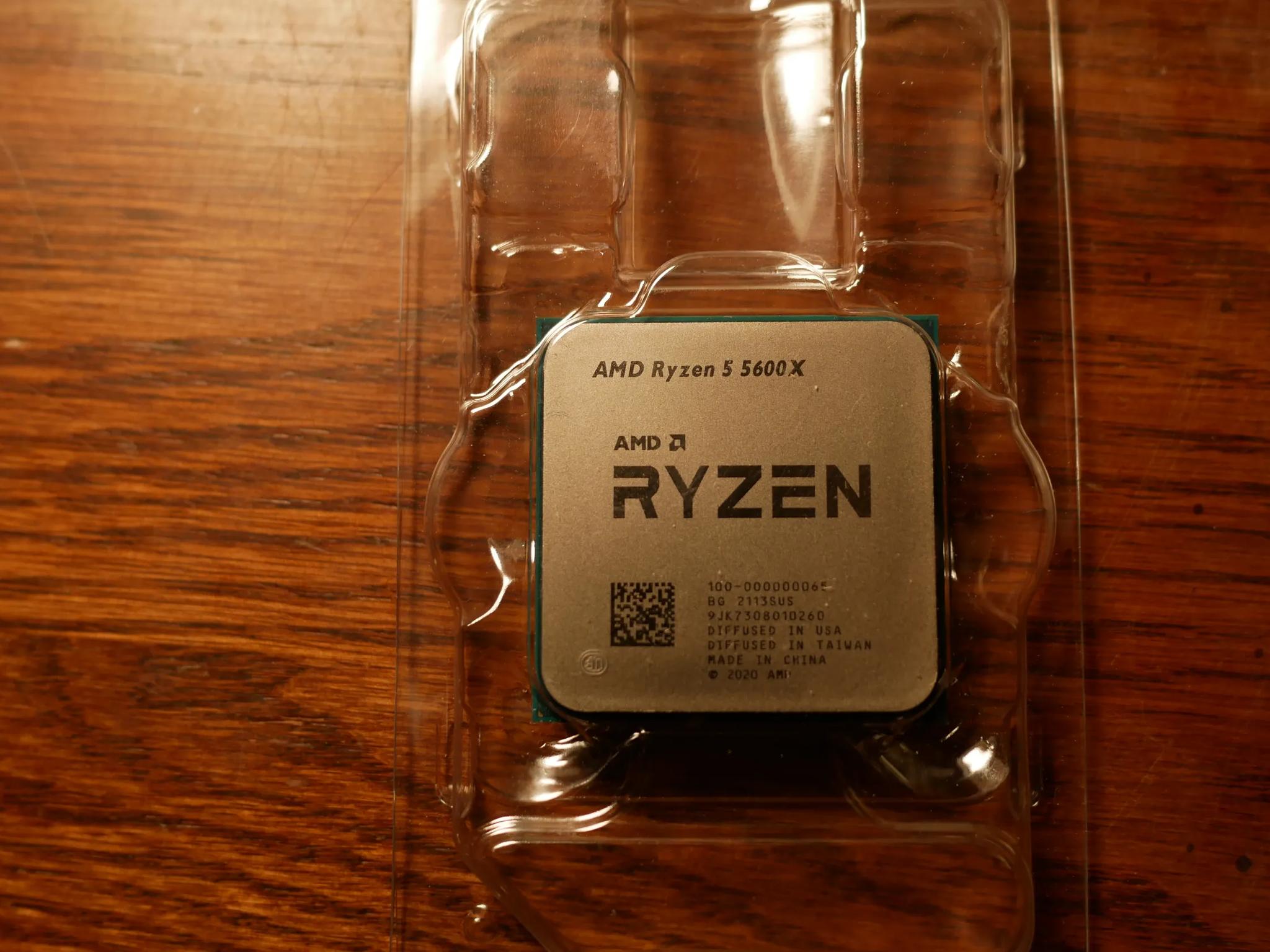 AMD Ryzen 5 5600X Desktop Processor 100-100000065